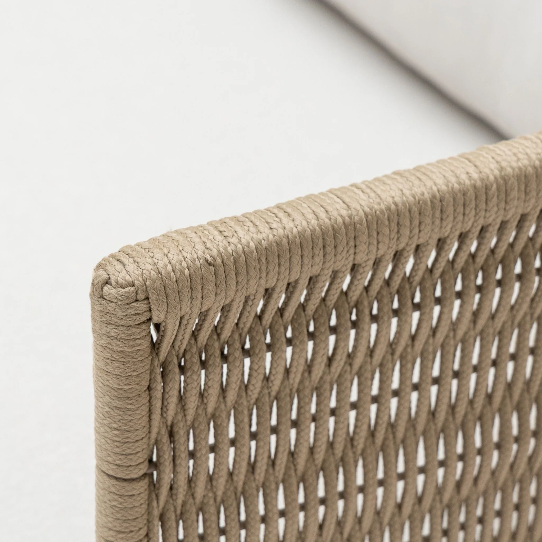 Alder Sofa - Image 14