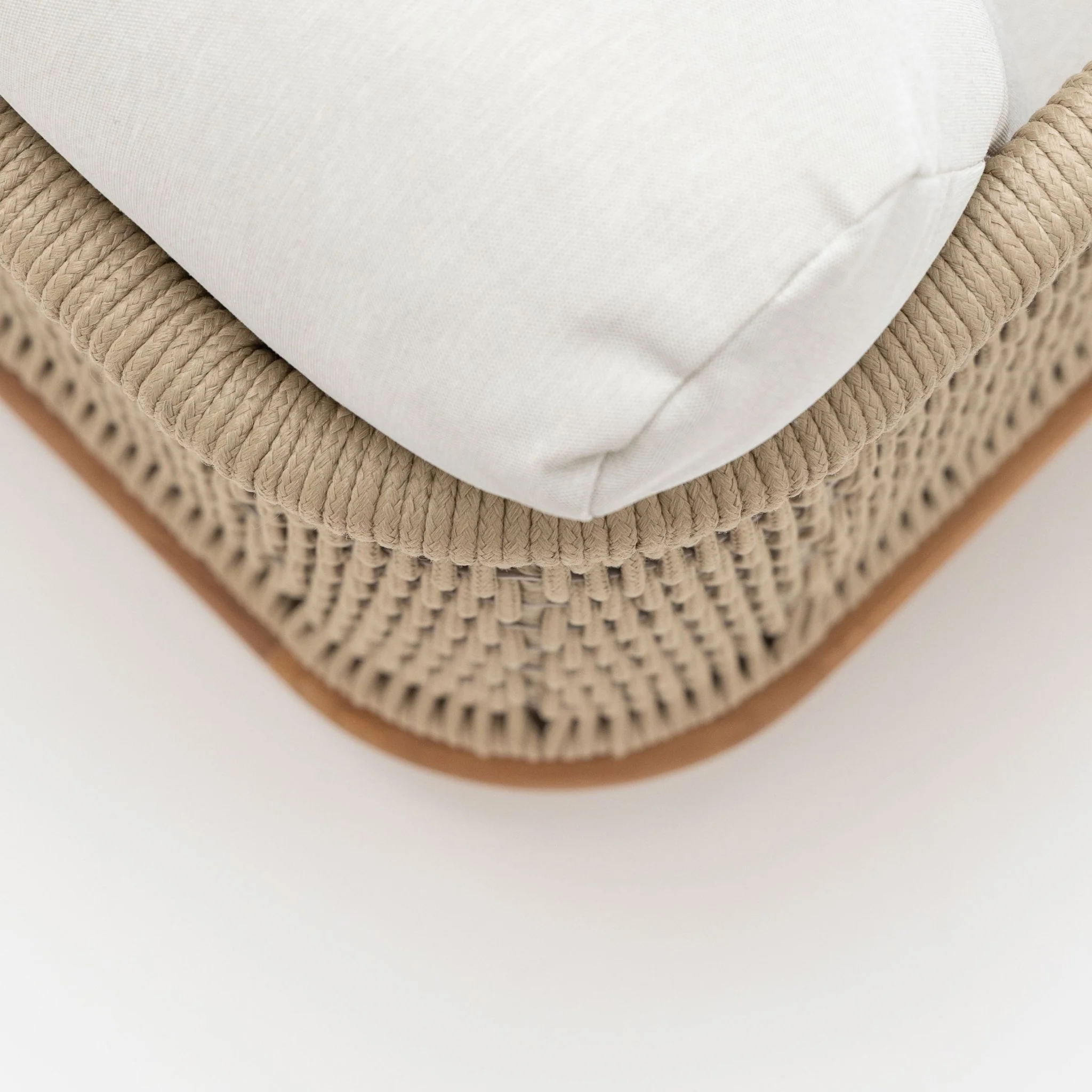 Alder Sofa - Image 9