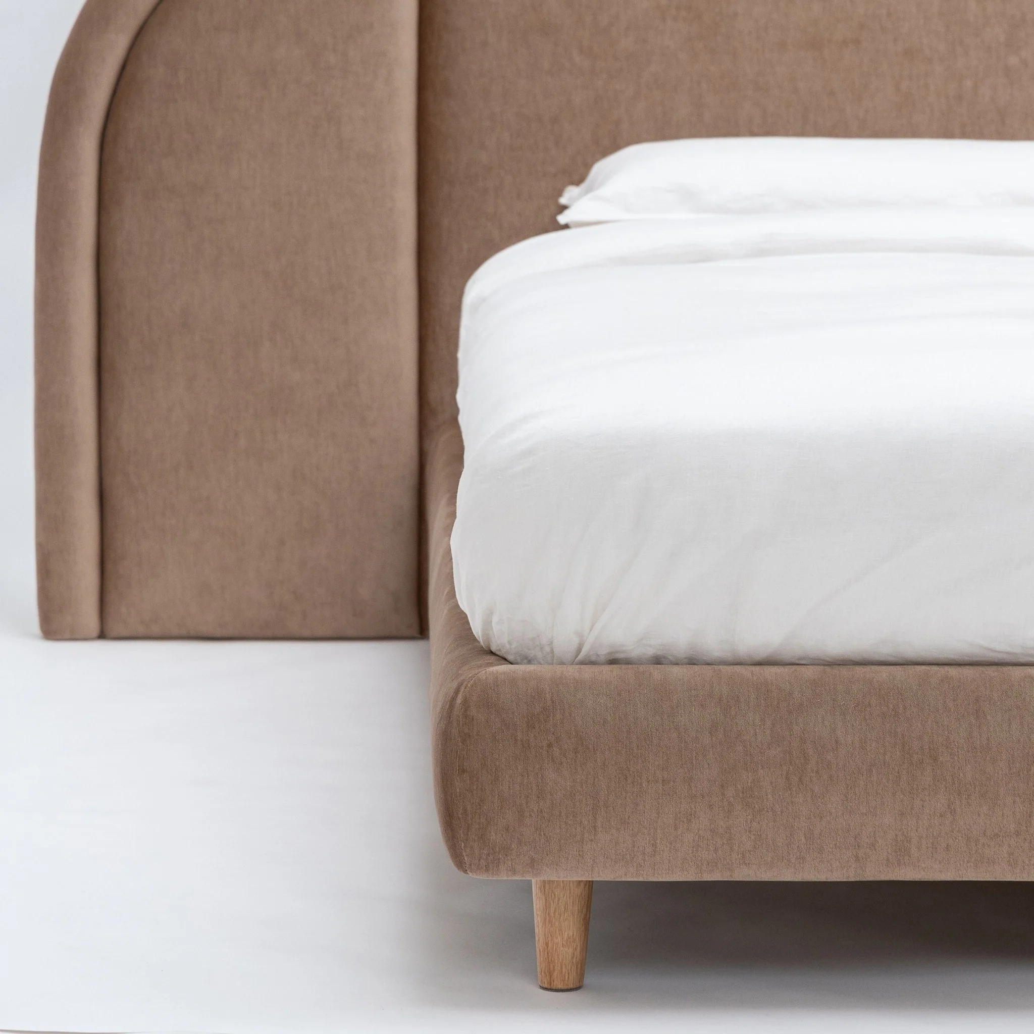 Atlas Standard Bed - Rattan - Image 7
