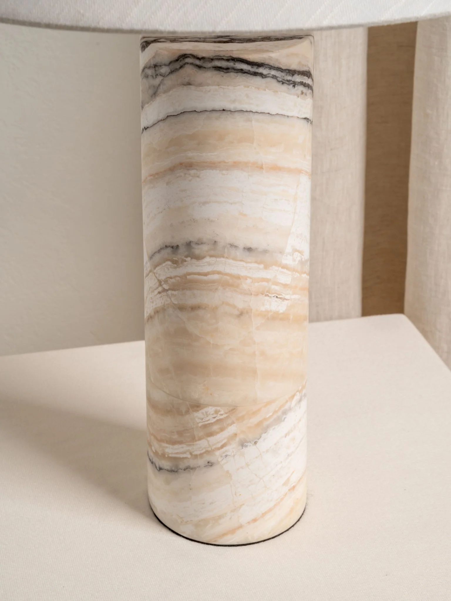 Barola - White Onyx Cylinder Table Lamp - Image 4