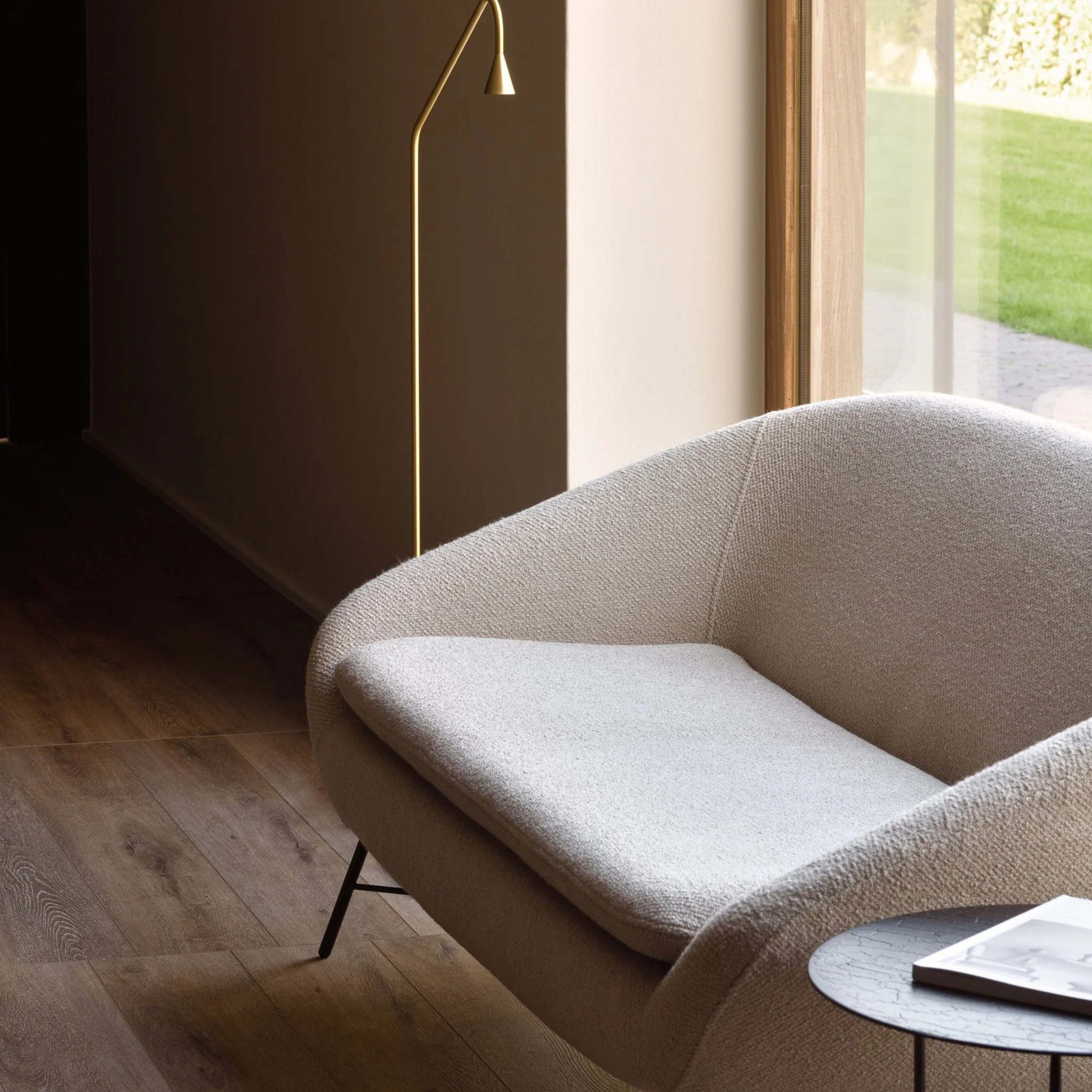 Barrow Sofa - Off White - Image 6