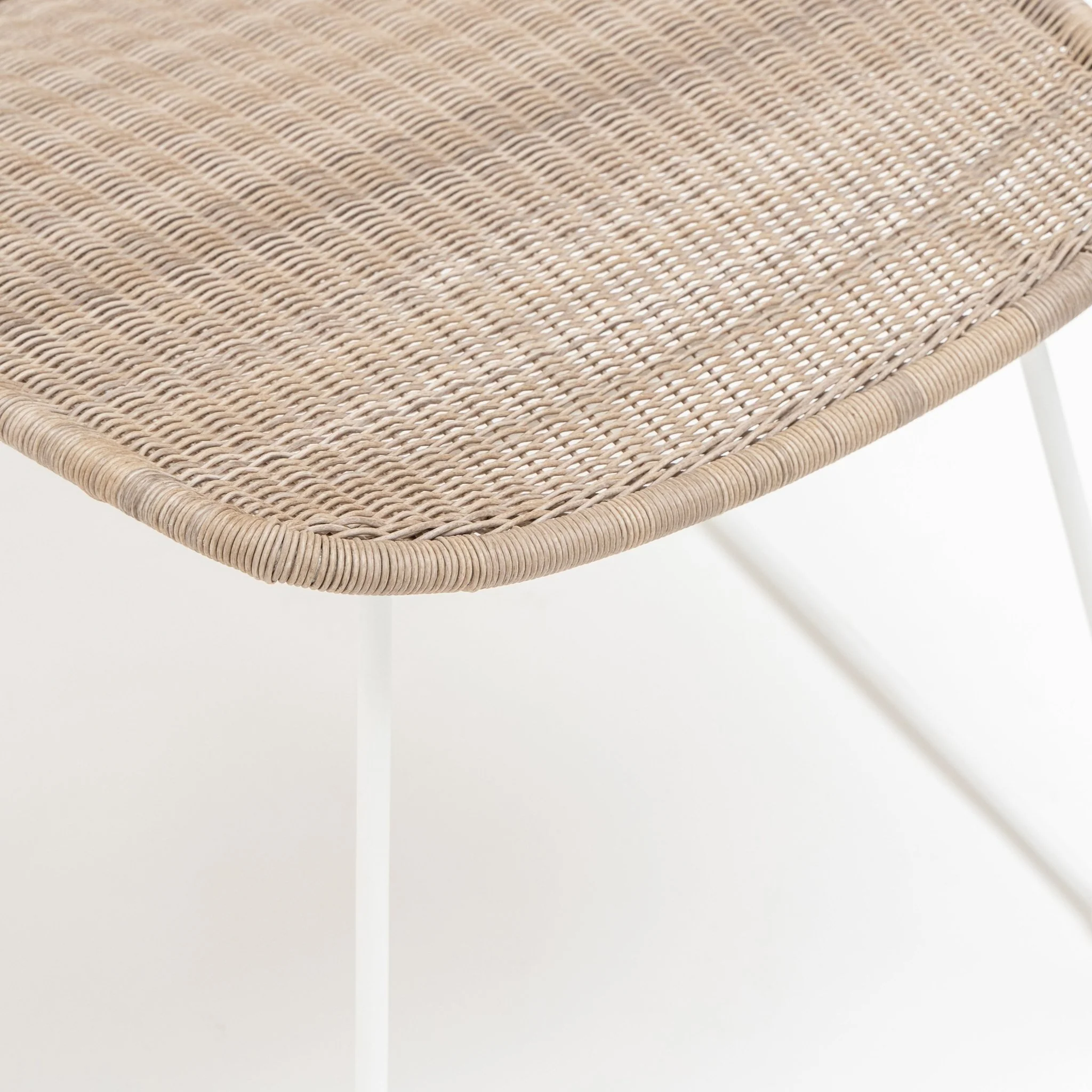Byron Lounge Chair - Linen - Image 5