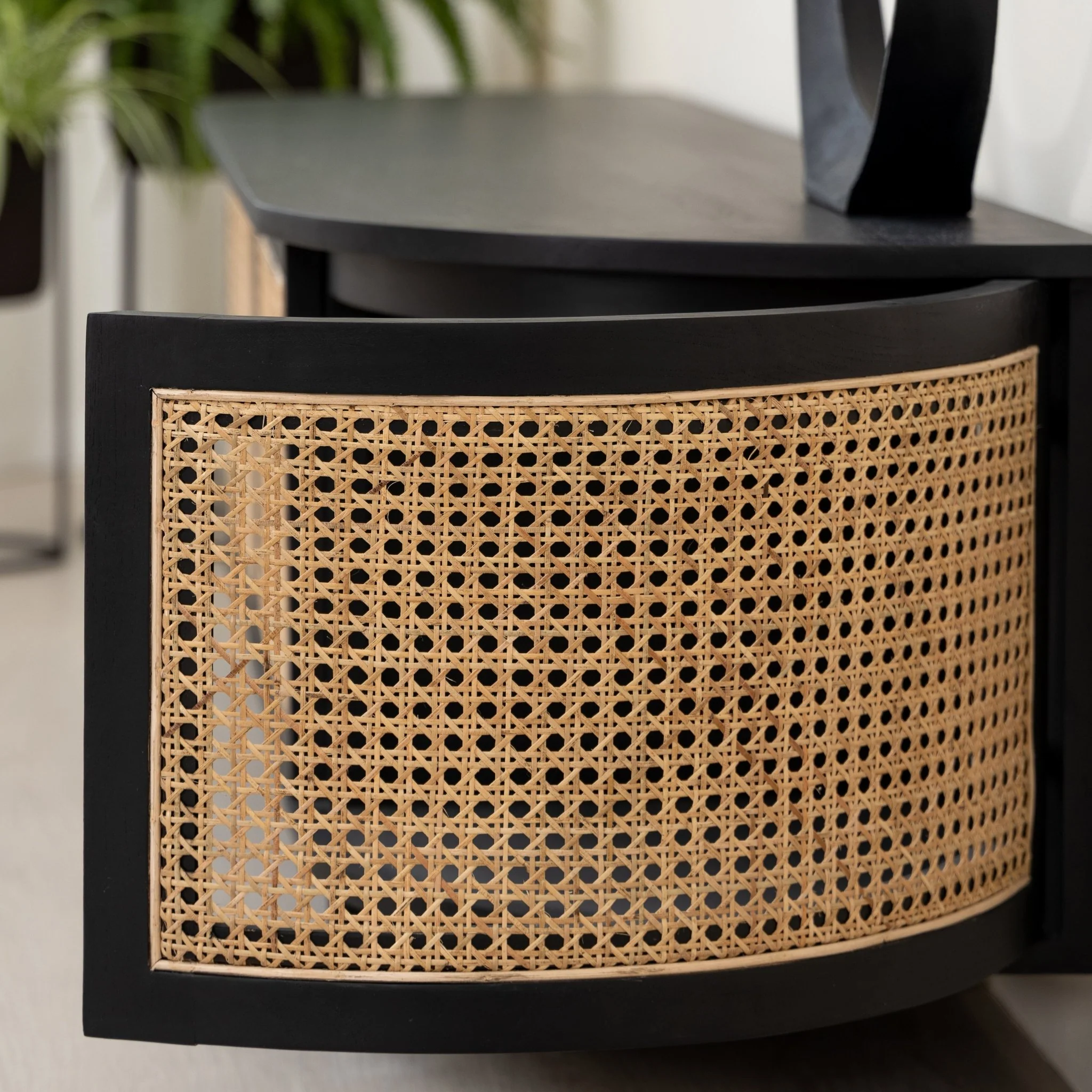 Cali Entertainment Unit - Black - Image 13
