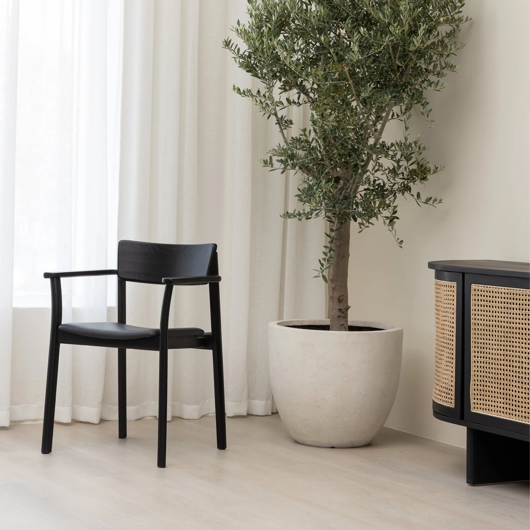 Cali Sideboard - Black - Image 9