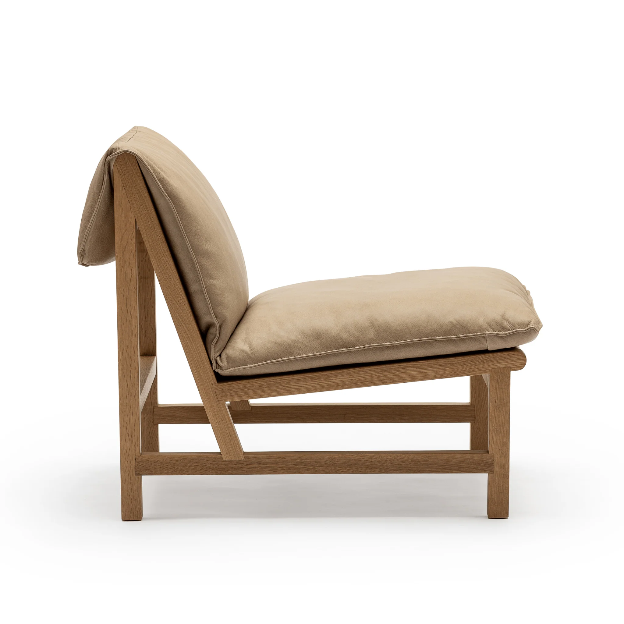 Cantaloupe Chair - Light Oak & Arena Leather - Image 4