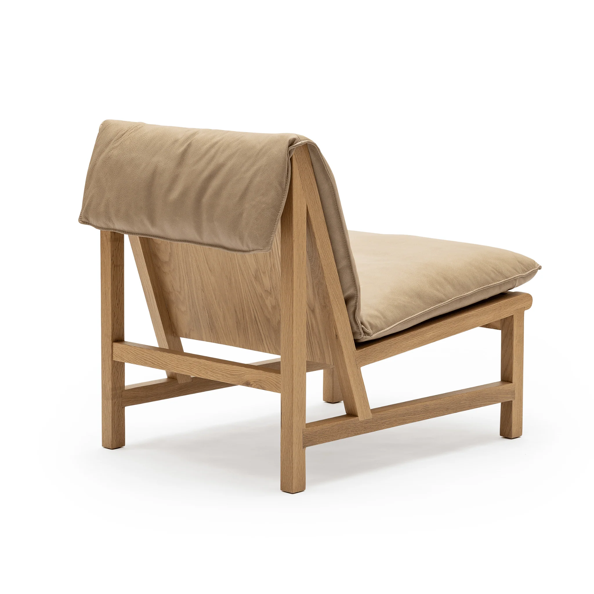 Cantaloupe Chair - Light Oak & Arena Leather - Image 5