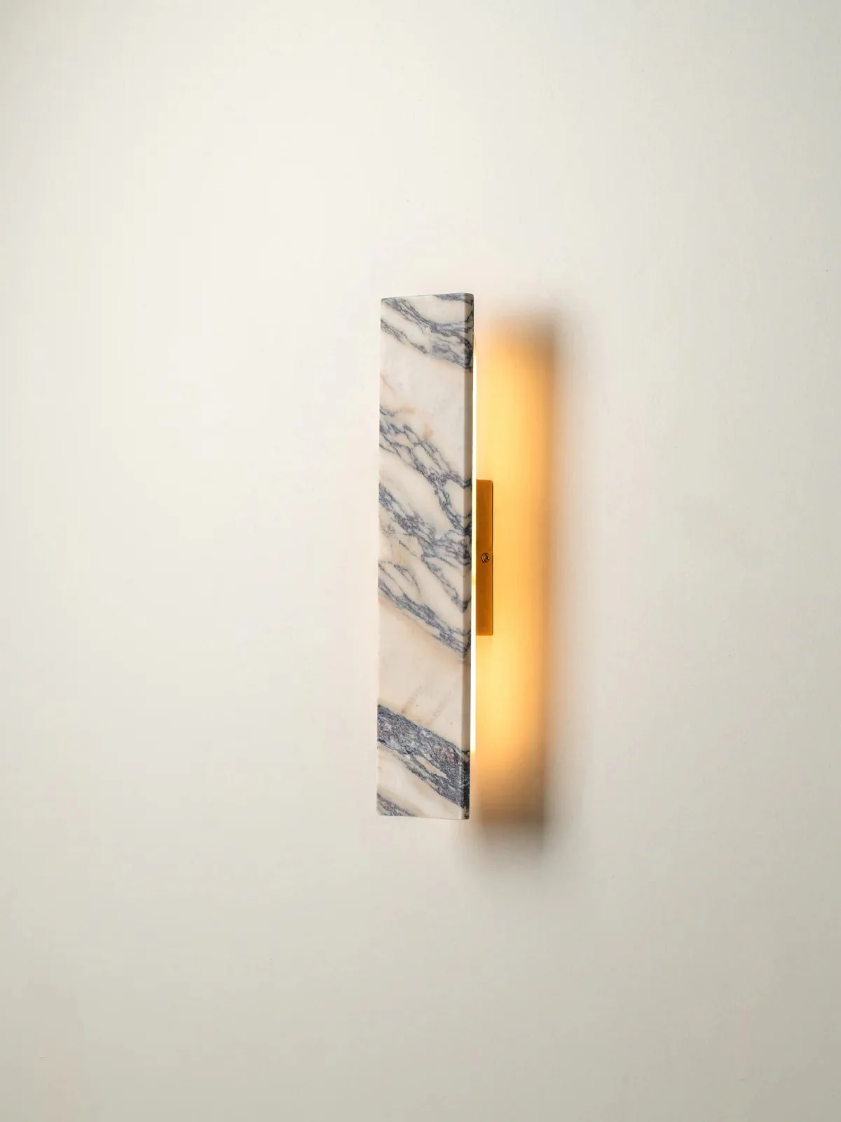 Canti - Calacatta Viola Marble And Aged Brass Rectangular Wall Light - Image 2