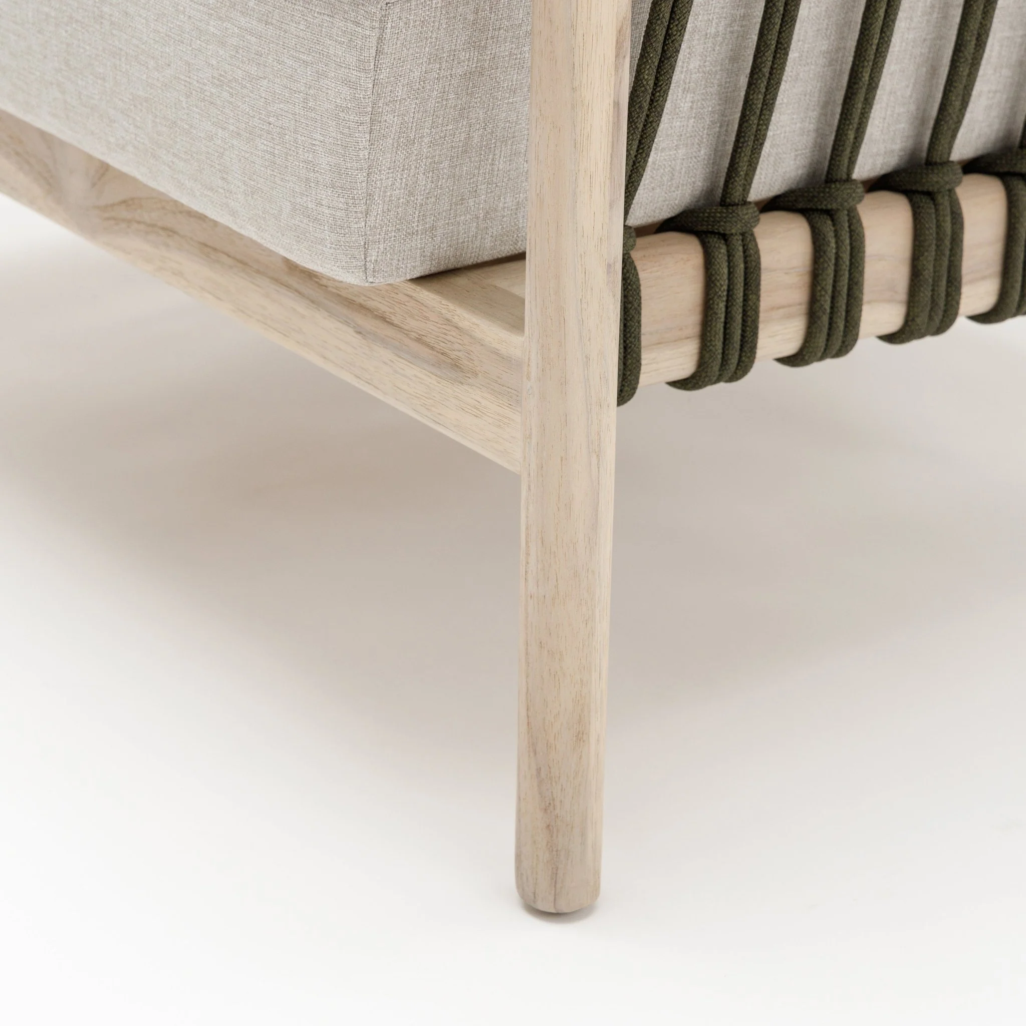 Capri Lounge Chair - Image 11