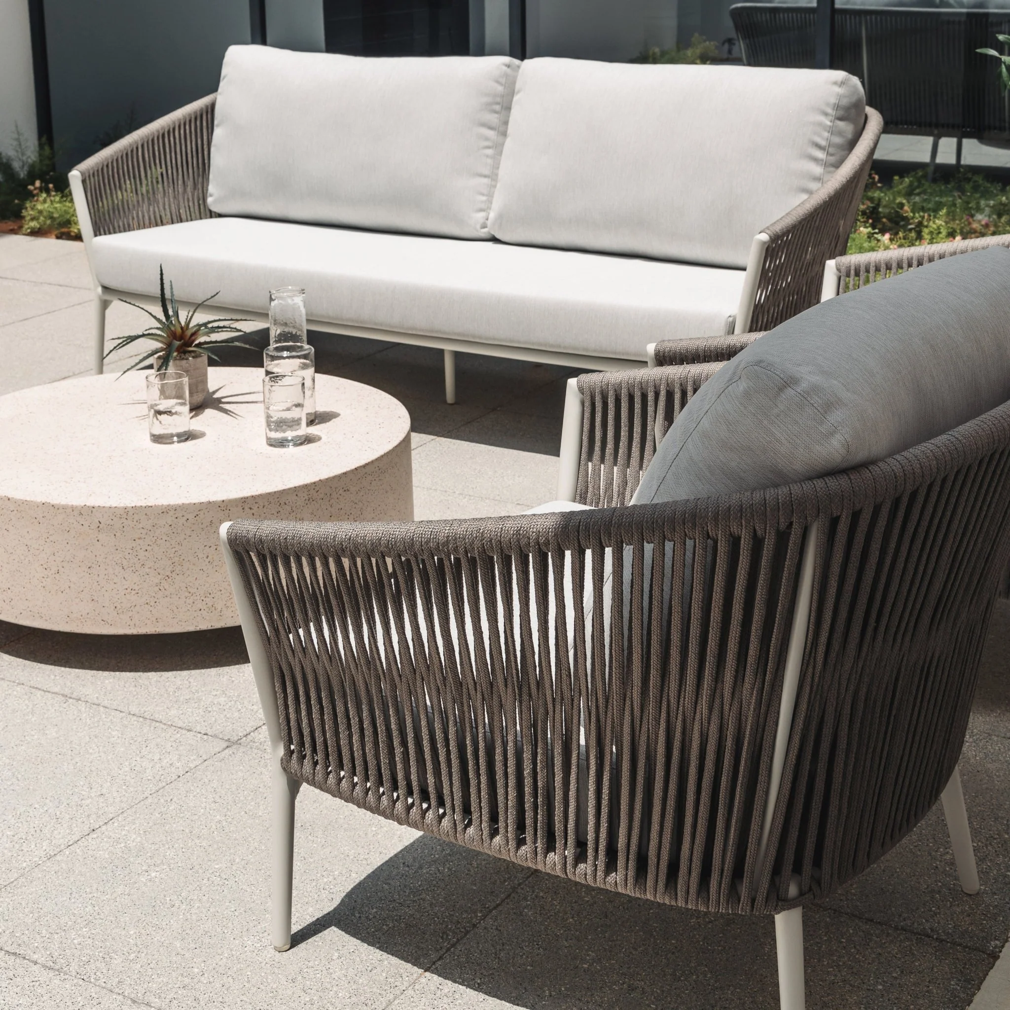 Cascade Lounge Chair - Shadow - Image 6