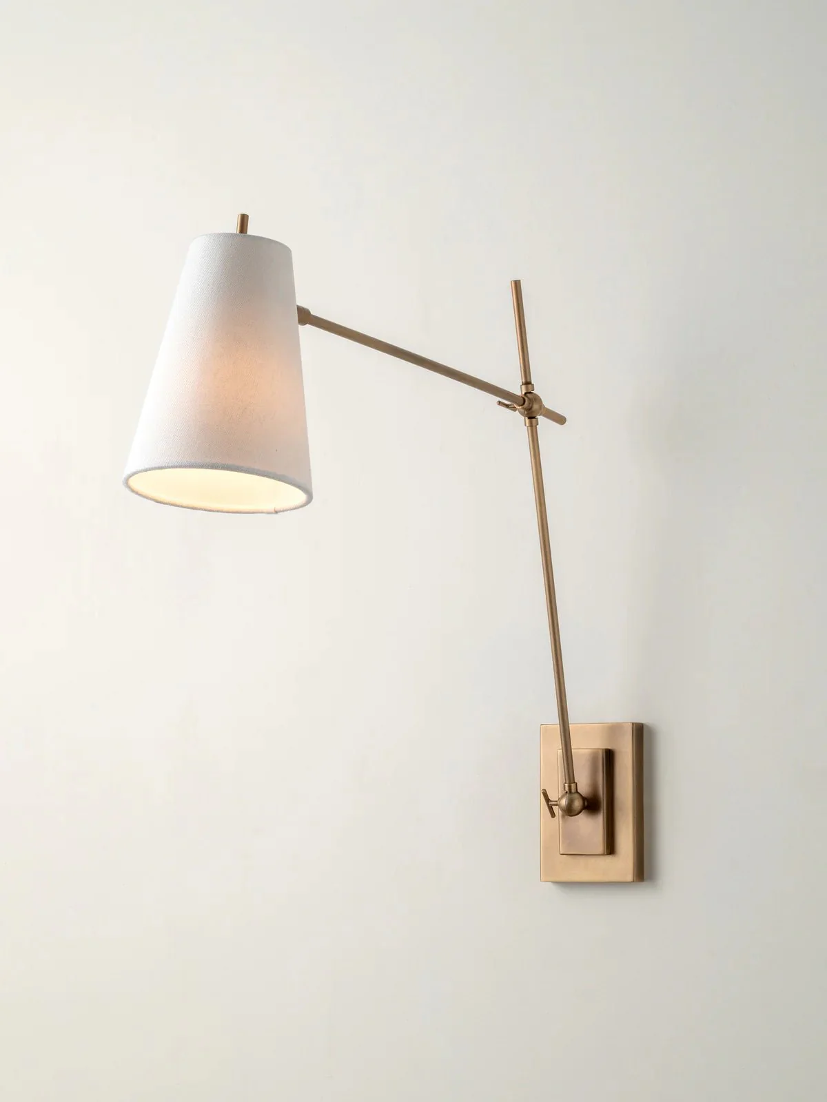 Celano Aged Brass Wall Light - Image 2