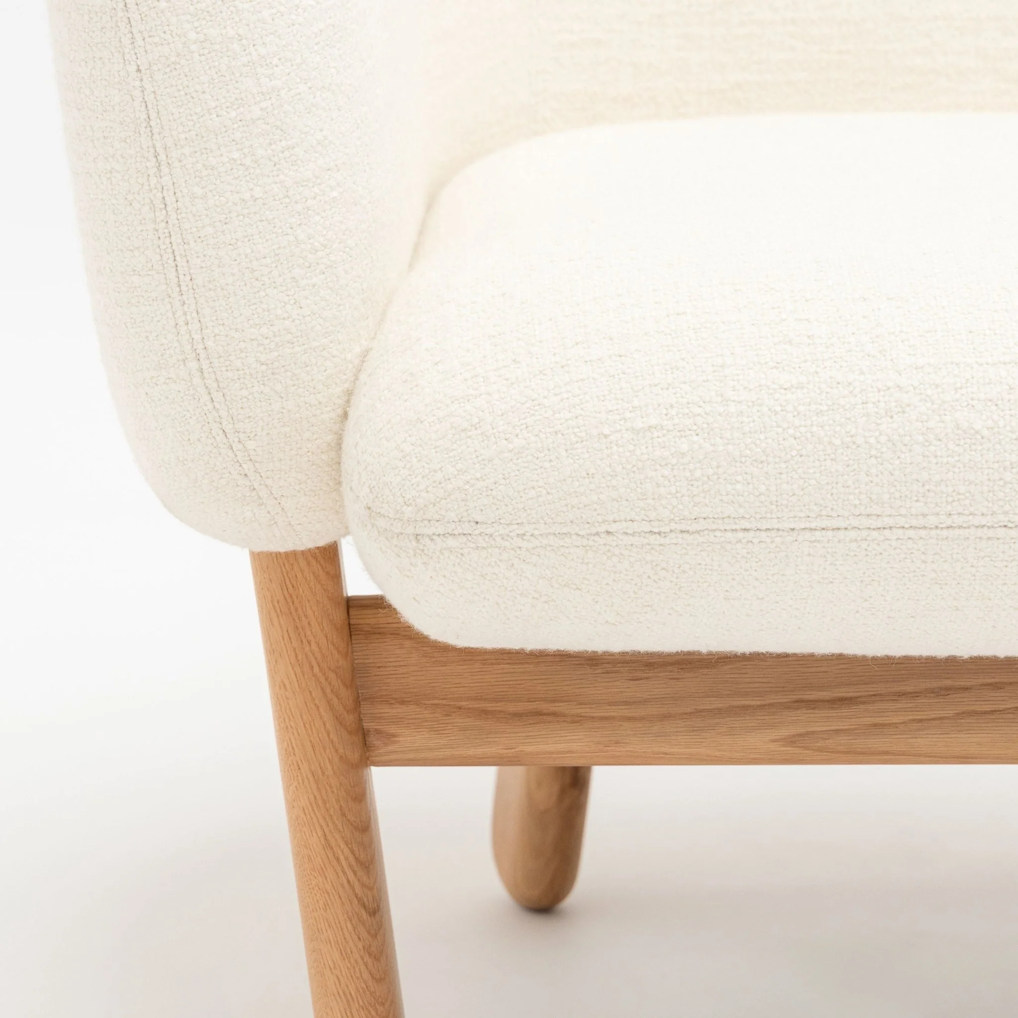 Copal Chair - Light Oak & Cobbler Panna Cotta - Image 5
