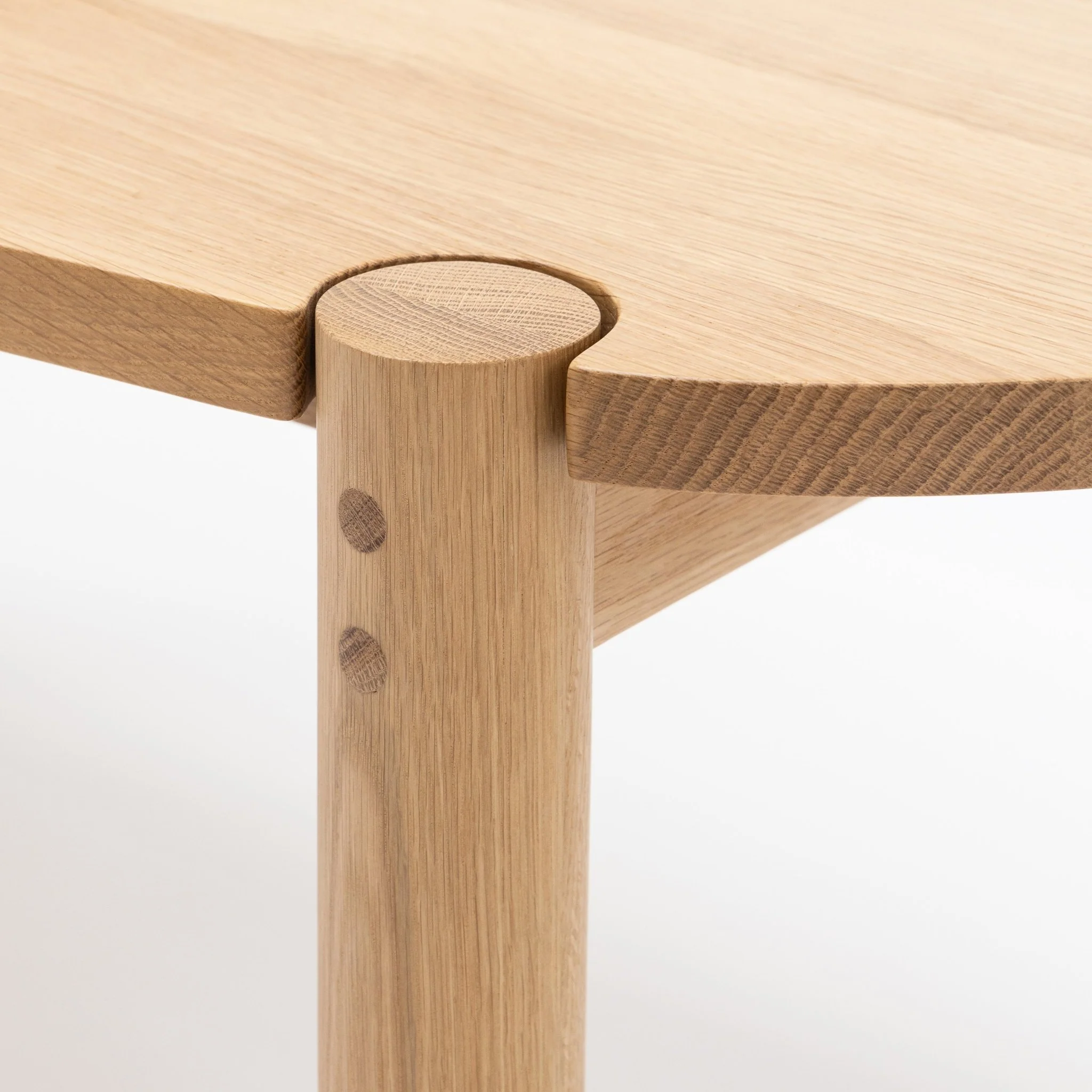Cove Oval Dining Table - Light Oak - Image 5