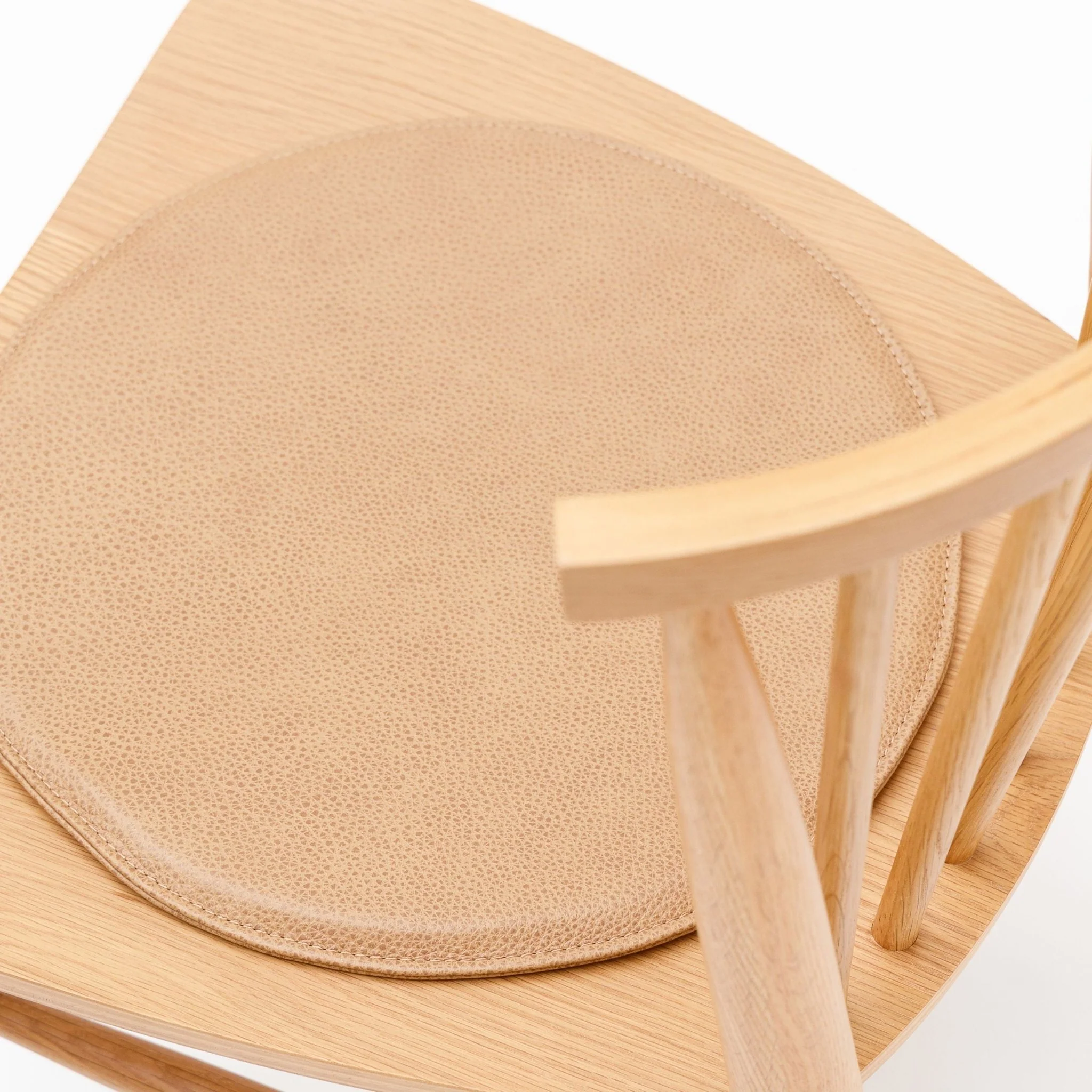 Crepe Round Seat - Pecan Leather - Image 10
