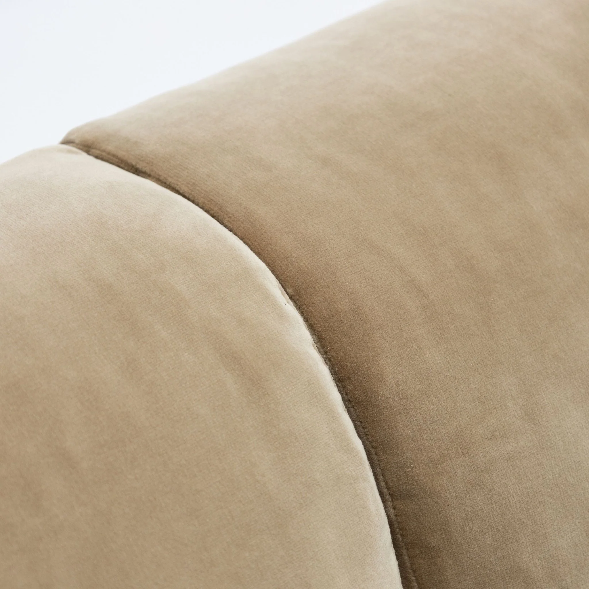 Department 235 Sofa - Oak & Conte Oyster - Image 14