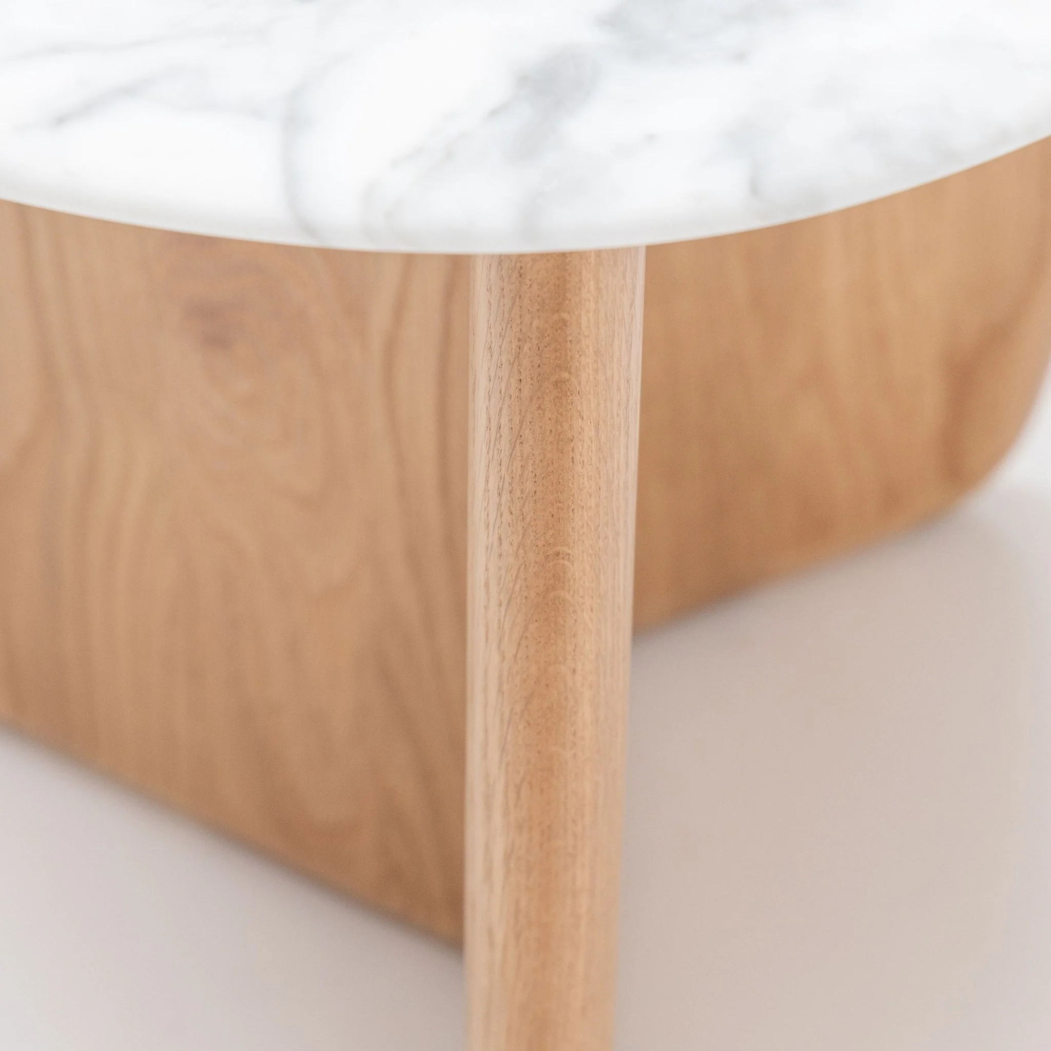 Eden Side Table - Light Oak & Bianca Carrara - Image 5