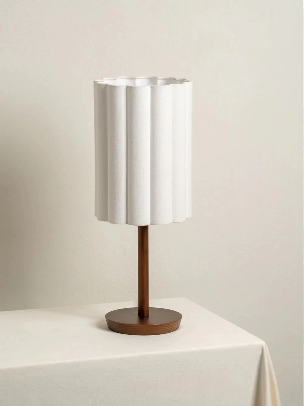 Folia Table Lamp