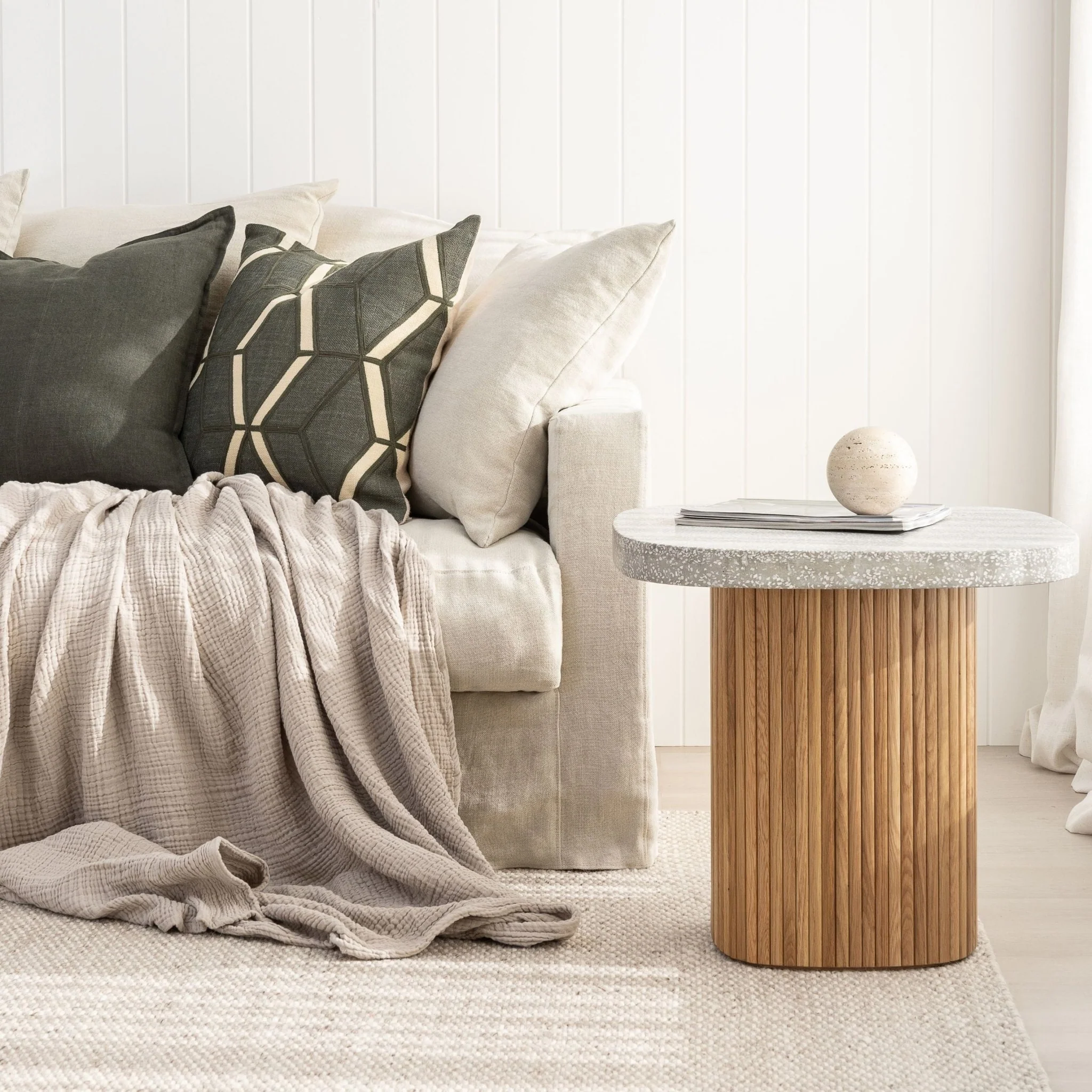 Gion Coffee Table 55 - Light Oak & Warm Grey - Image 2