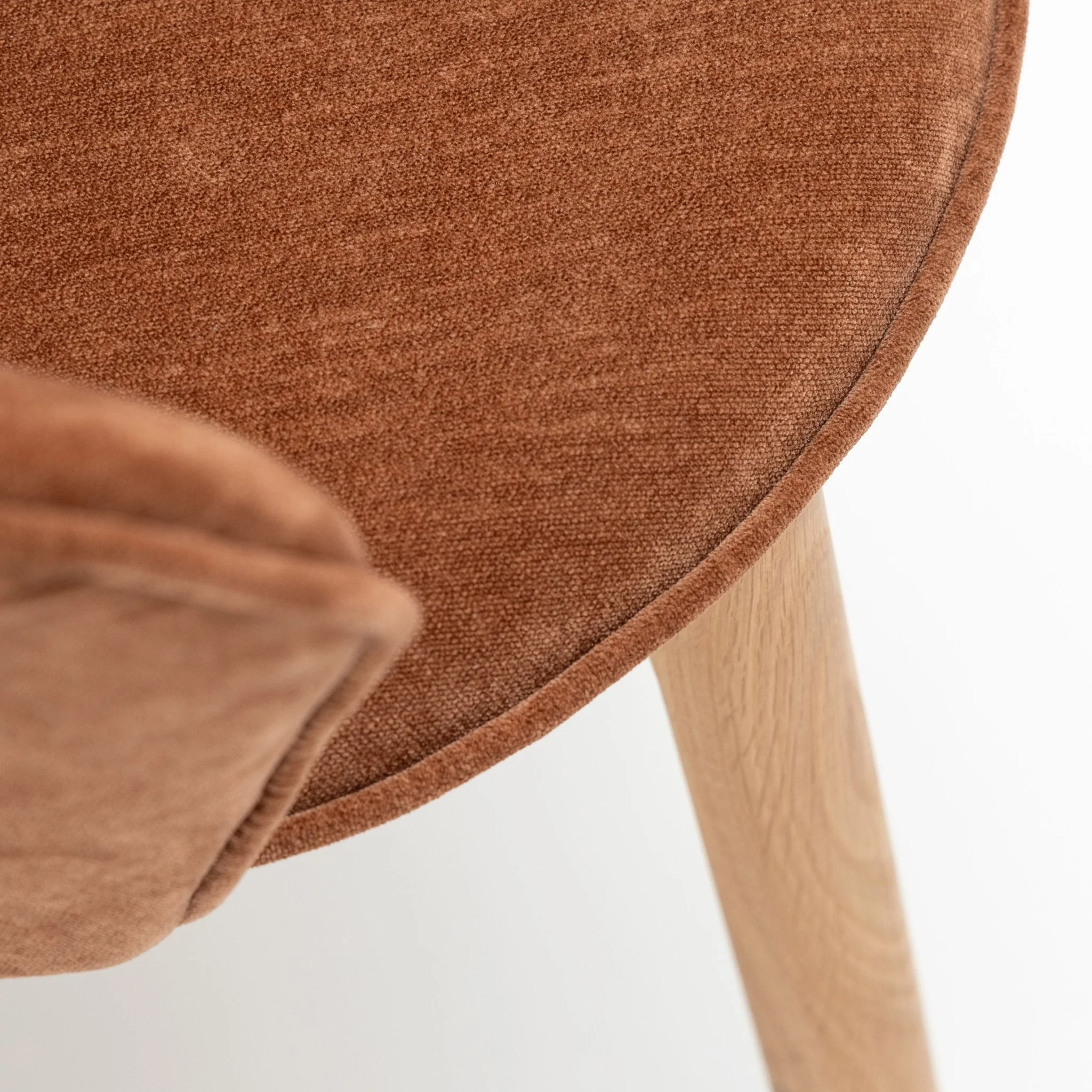 Glide Chair - Light Oak & Canna Caramel - Image 11