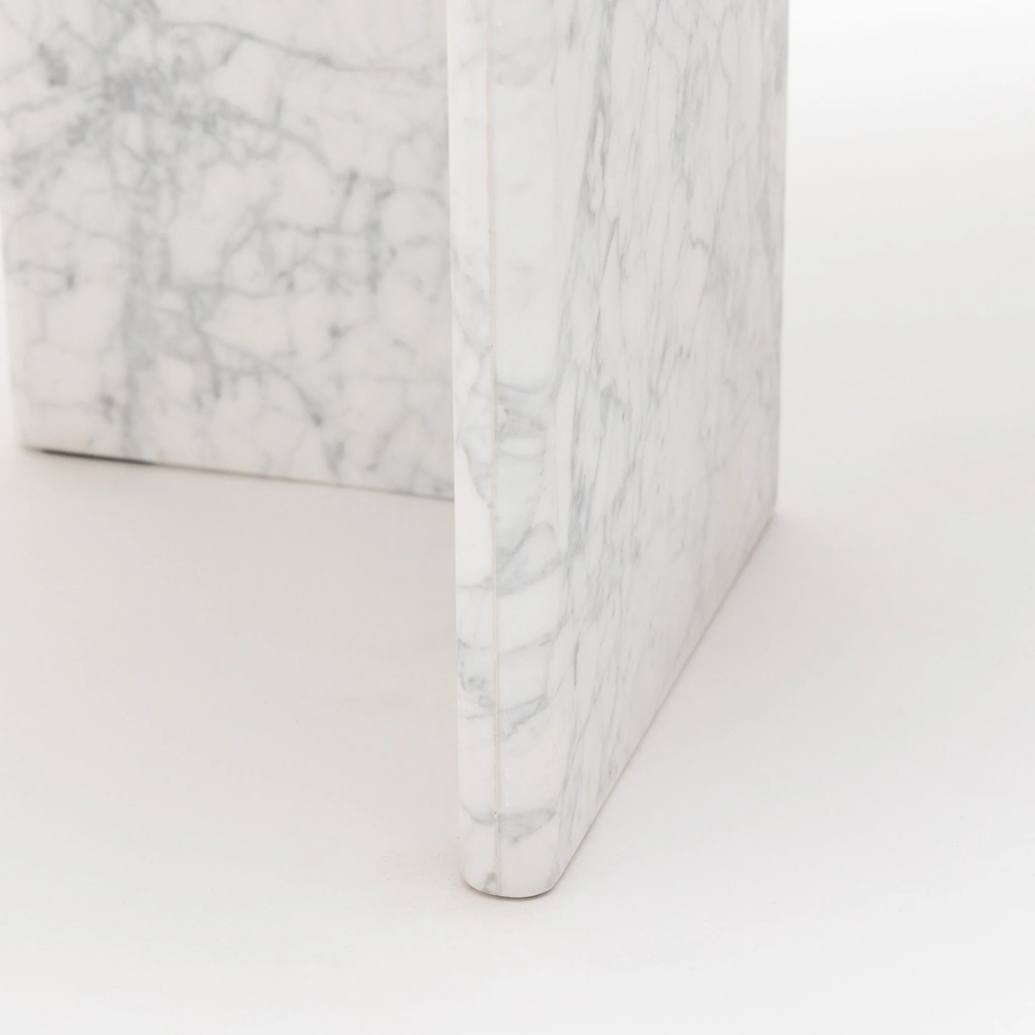 Haven Dining Table - Image 8