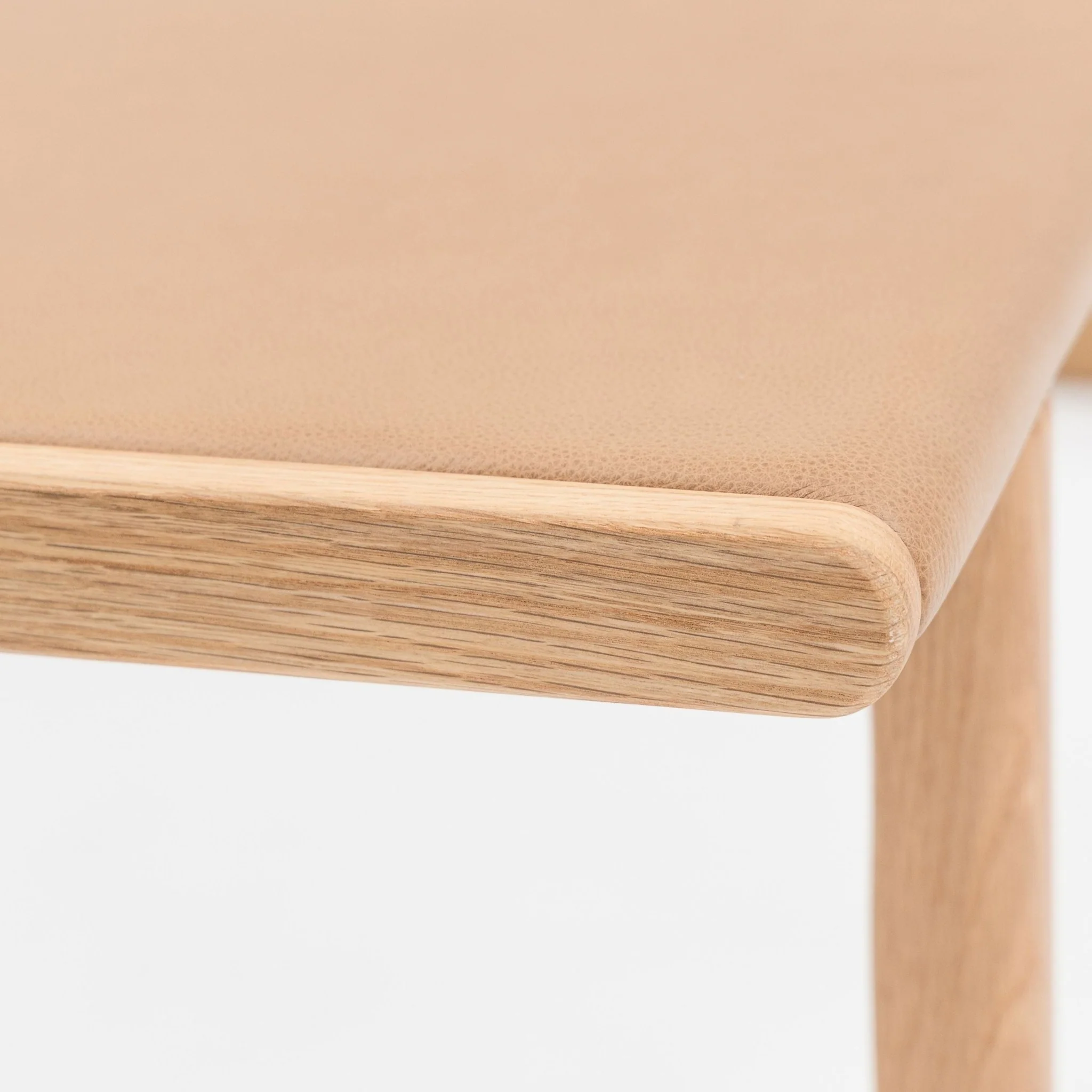 Hover Bench - Light Oak & Pecan Leather - Image 16