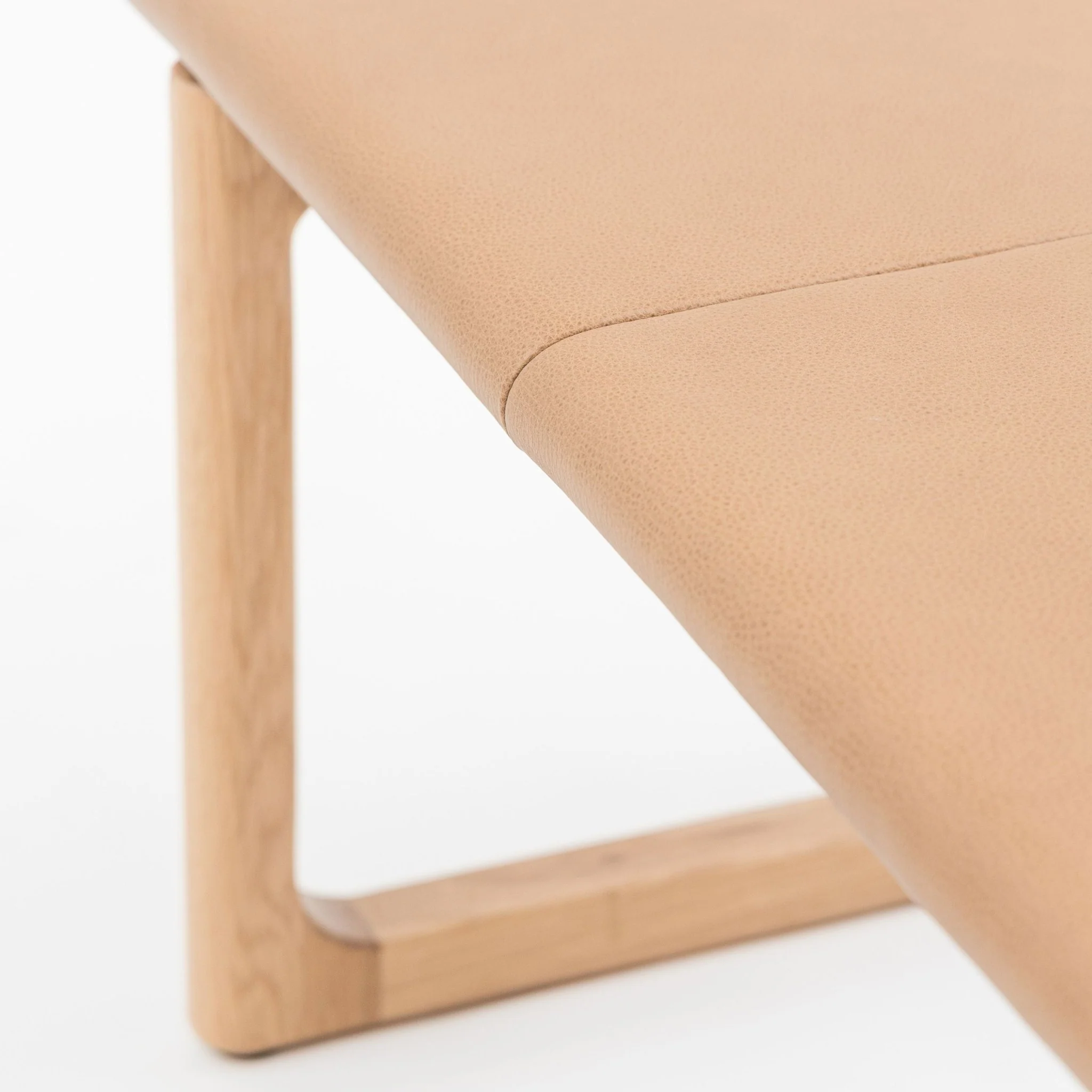 Hover Bench - Light Oak & Pecan Leather - Image 17