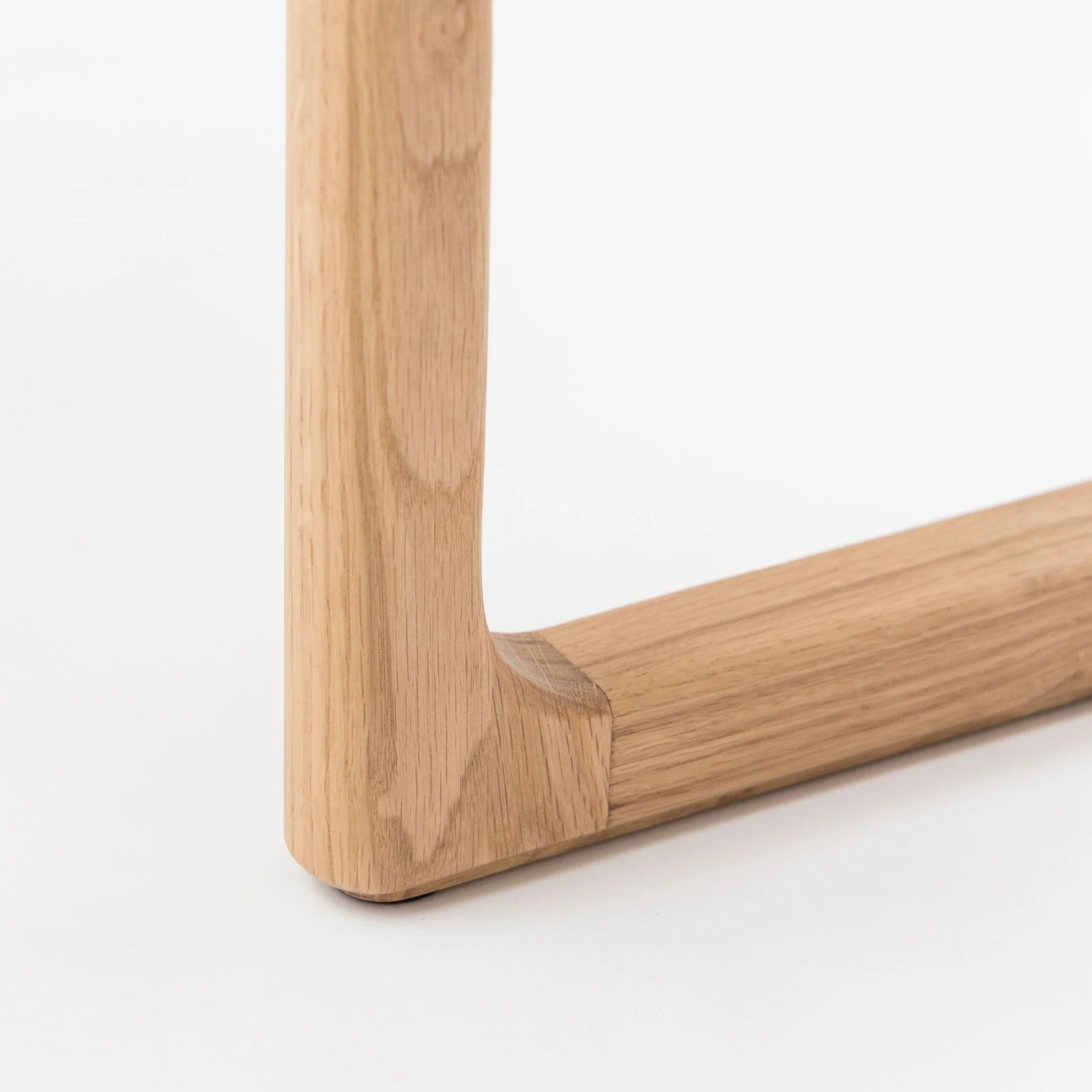 Hover Bench - Light Oak & Pecan Leather - Image 5