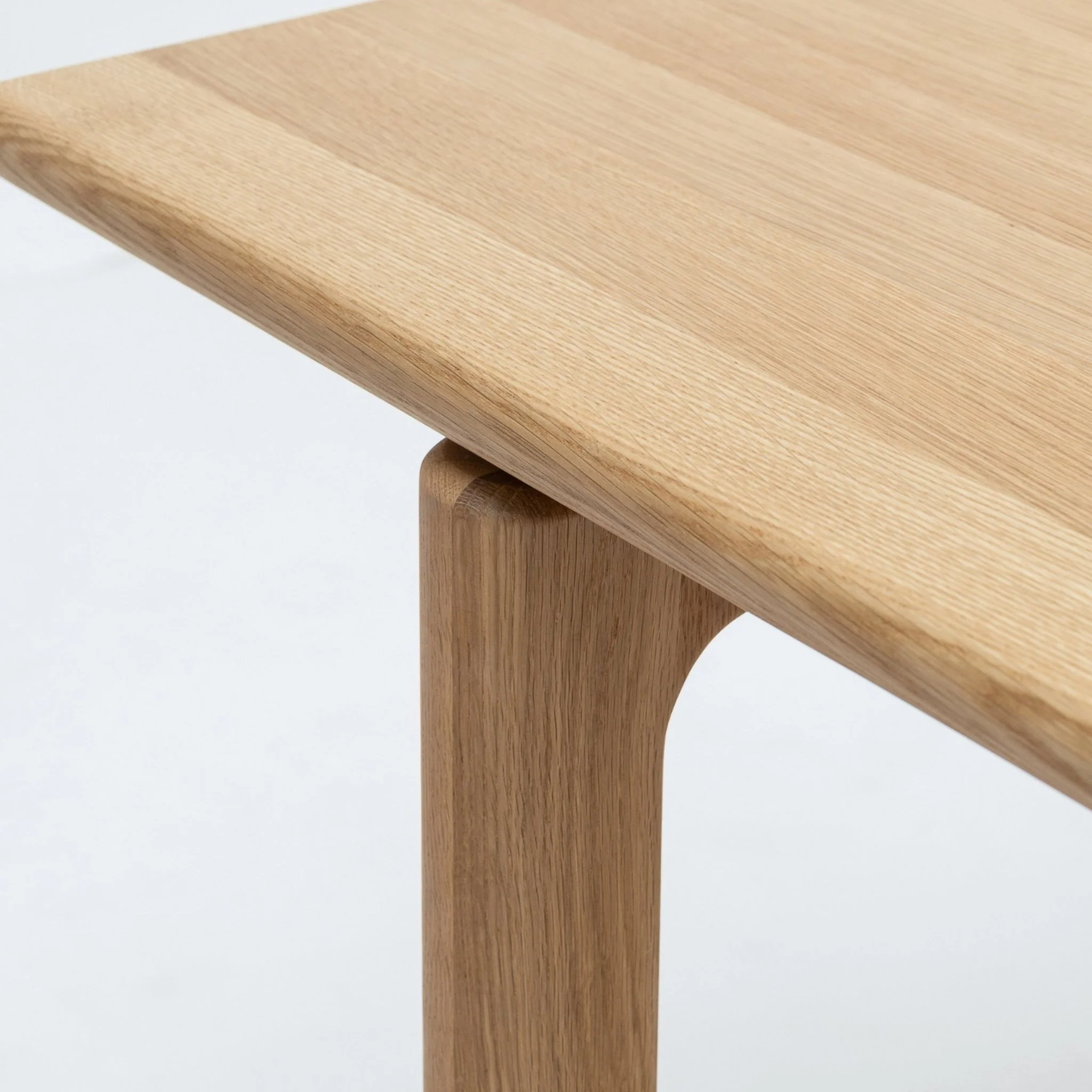 Hover Dining Table - Light Oak - Image 11