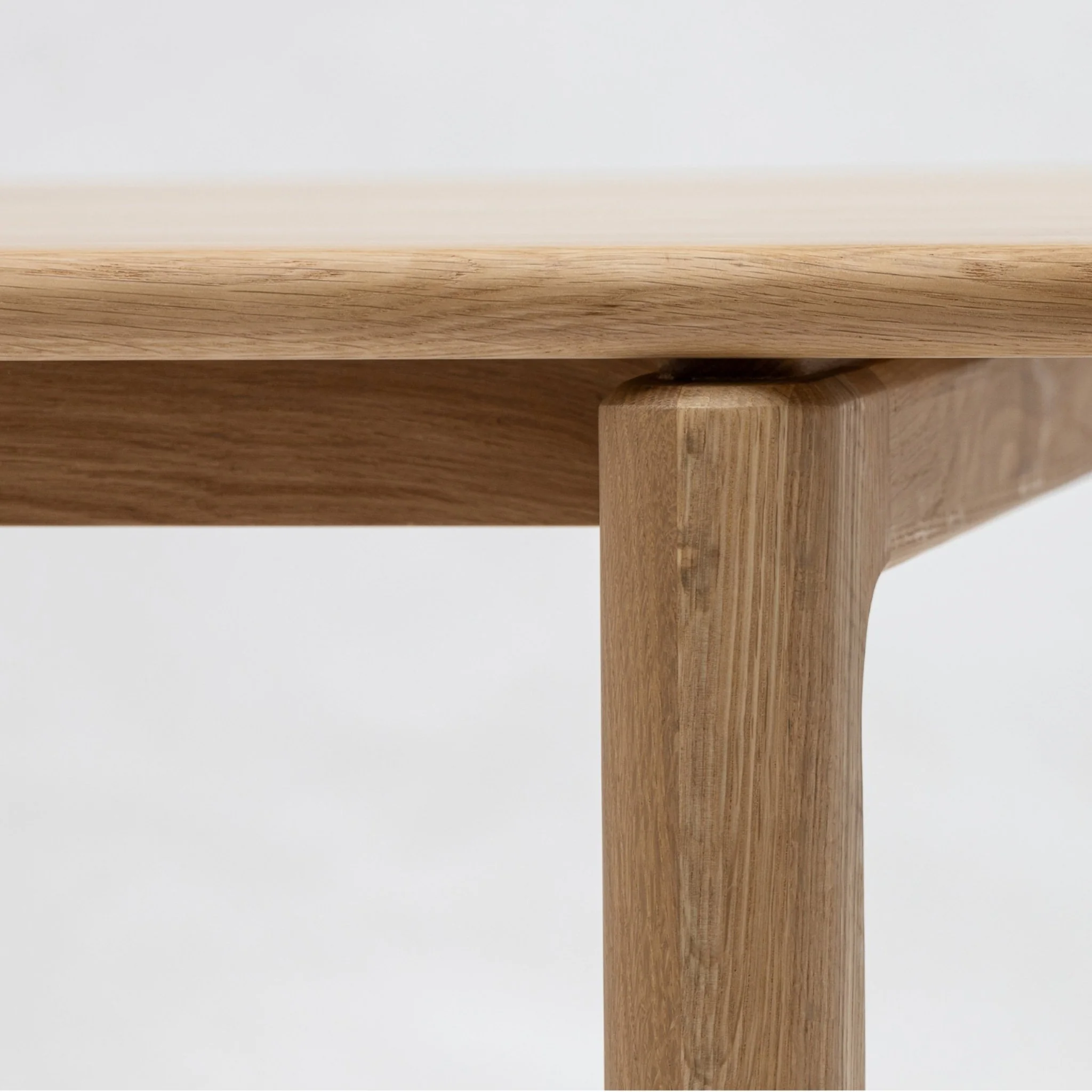Hover Dining Table - Light Oak - Image 16