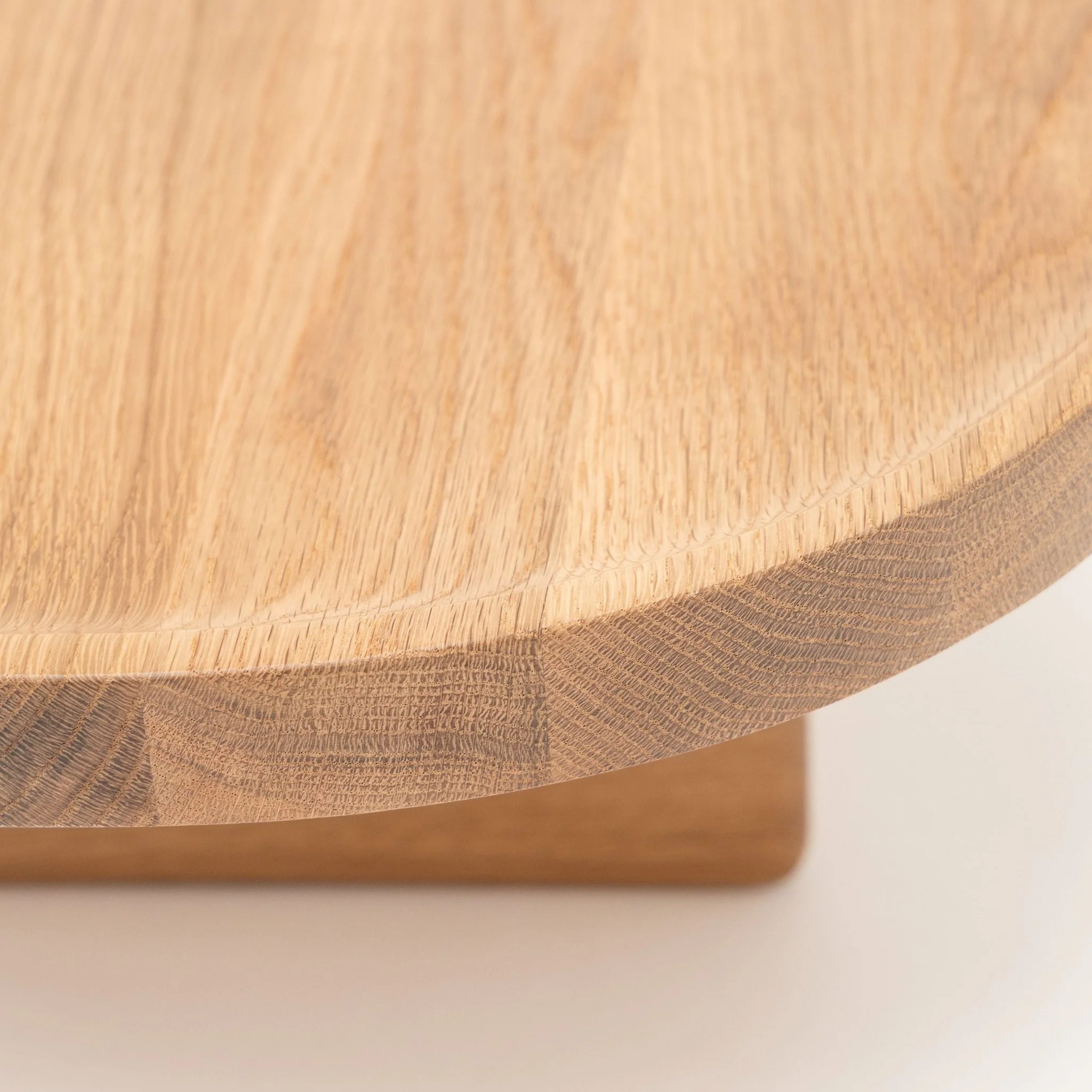 Islet Tray Table - Light Oak - Image 7