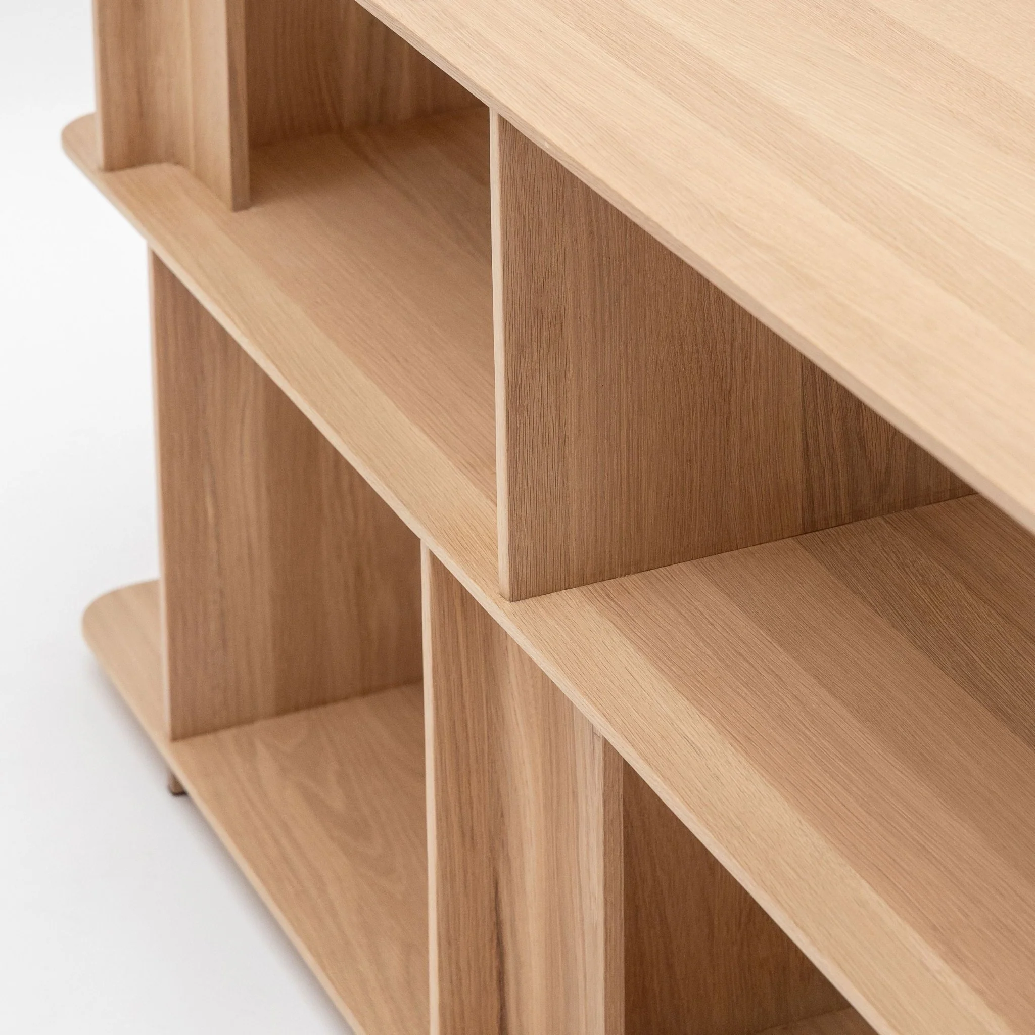Jaunt Shelf Low - Blonde Oak - Image 8