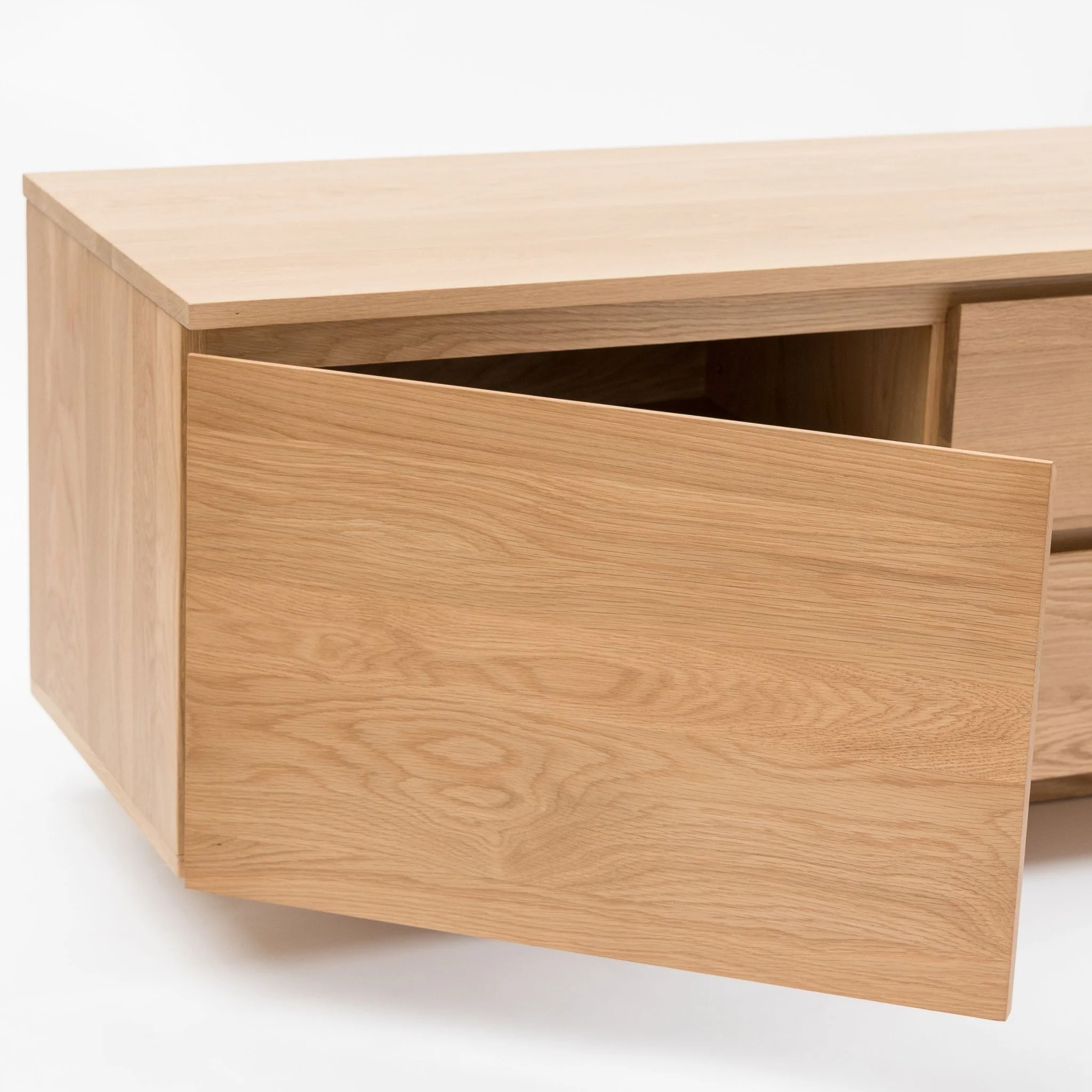 Kami 220 Entertainment Unit - Light Oak - Image 10