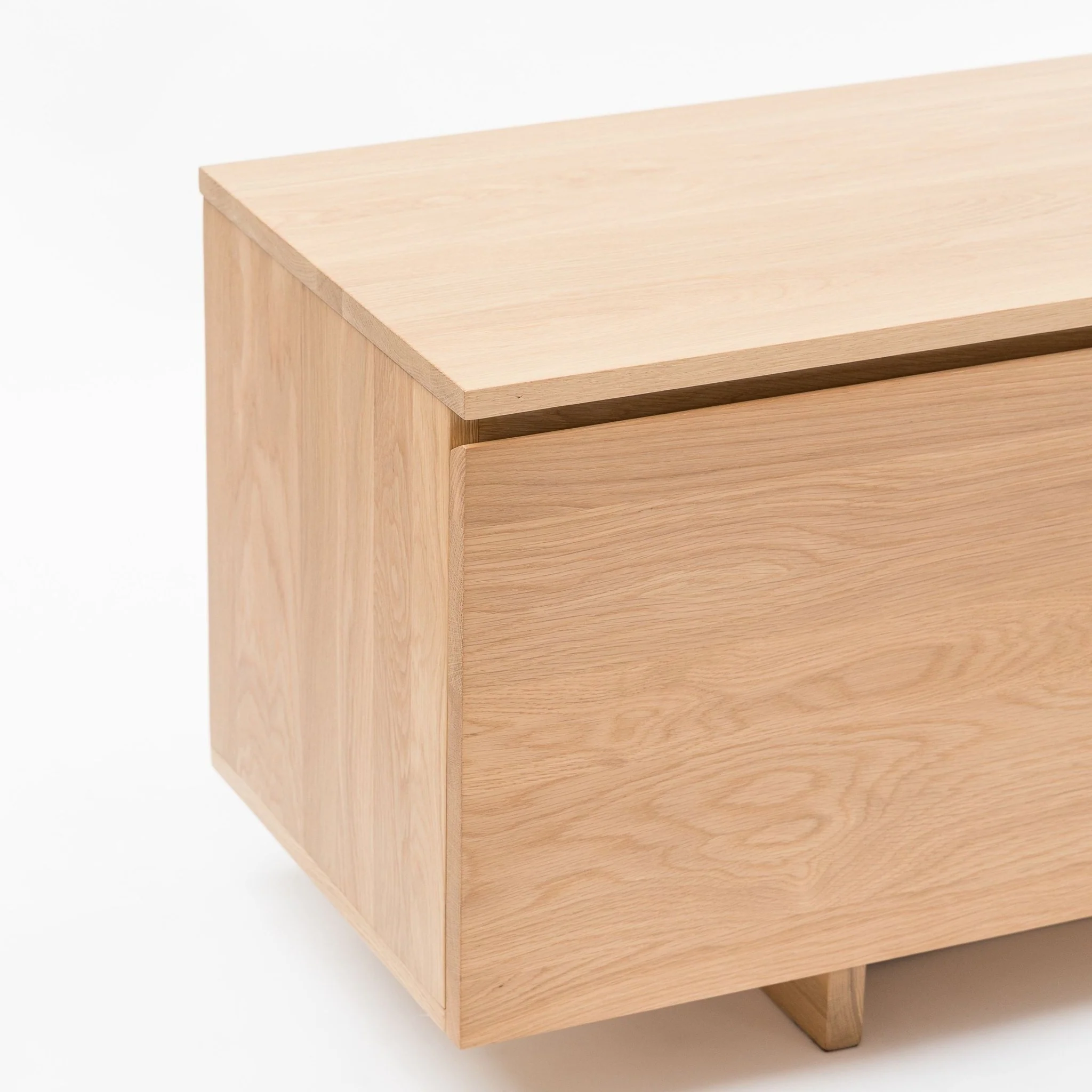 Kami 220 Entertainment Unit - Light Oak - Image 6