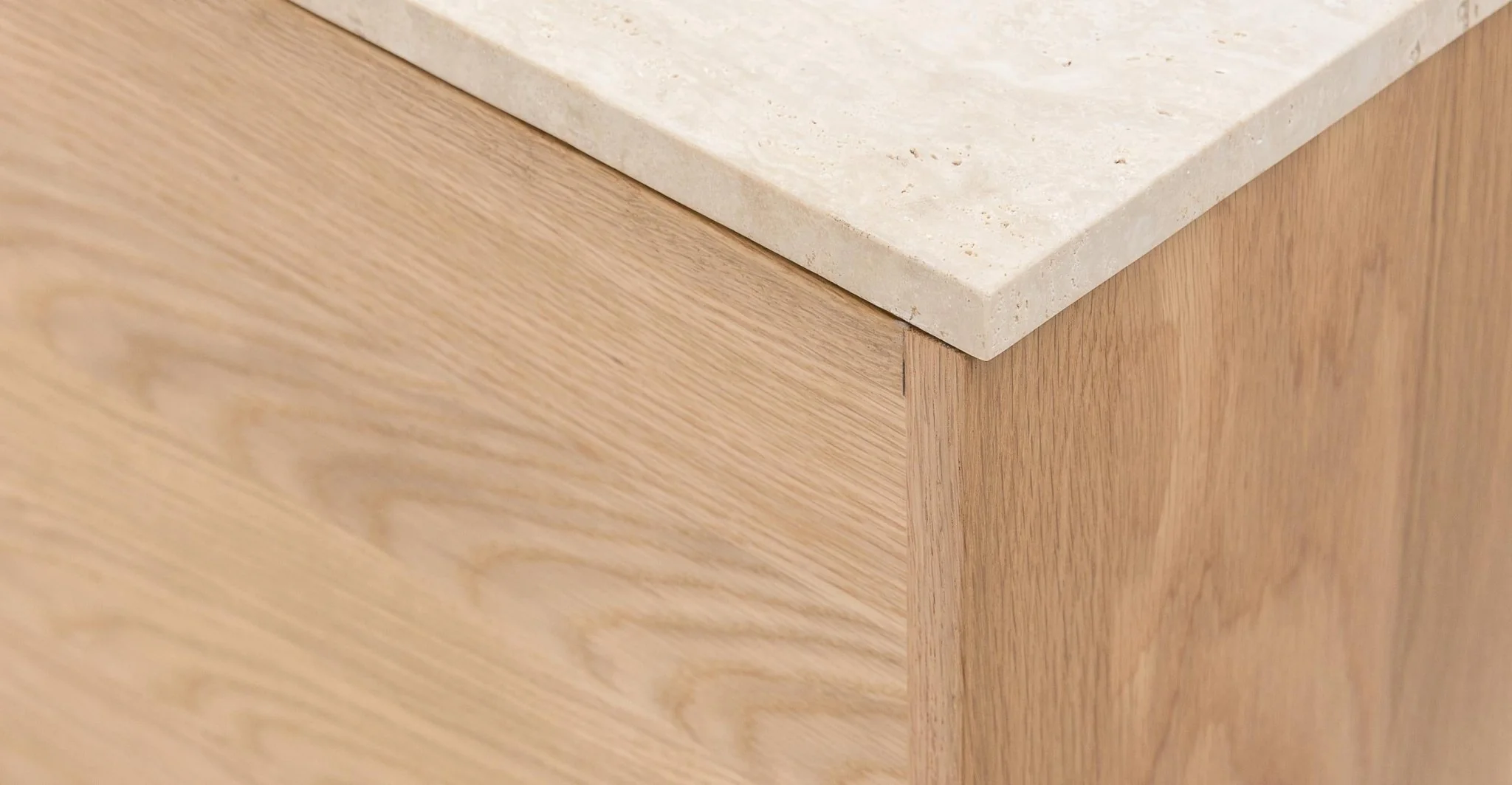 Kami 220 Entertainment Unit - Light Oak & Travertine - Image 7
