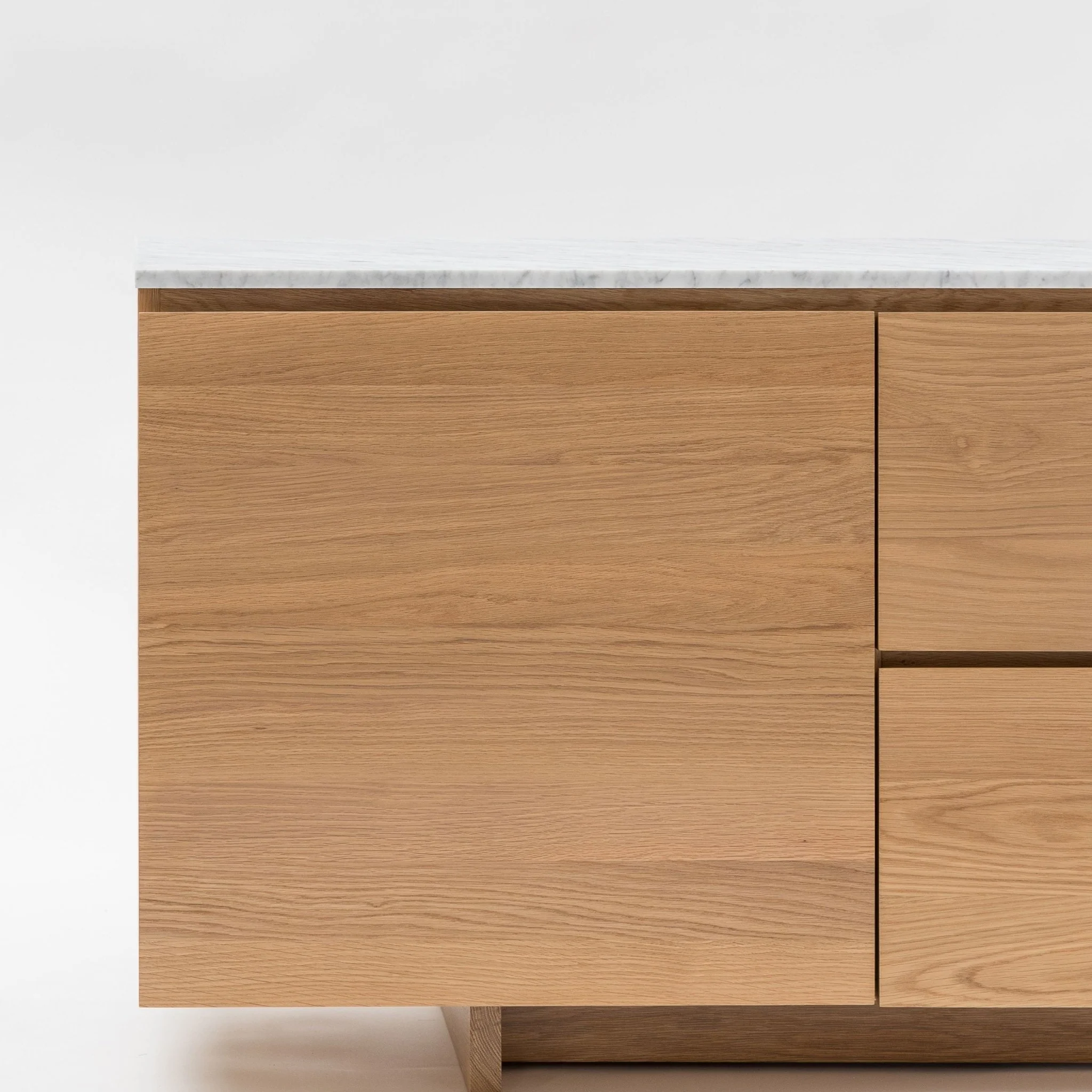 Kami 220 Sideboard - Light Oak & Bianca Carrara - Image 7