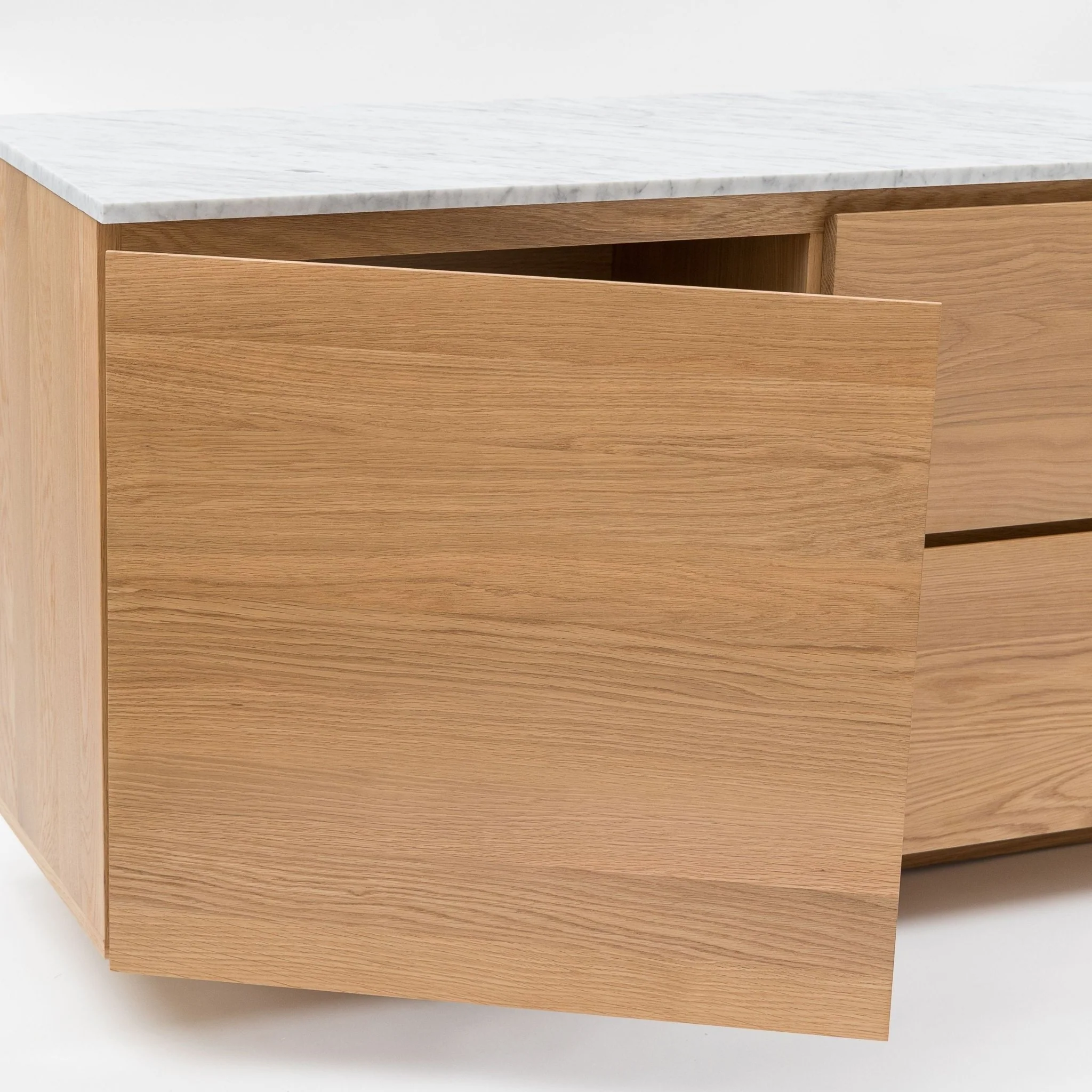 Kami 220 Sideboard - Light Oak & Bianca Carrara - Image 9