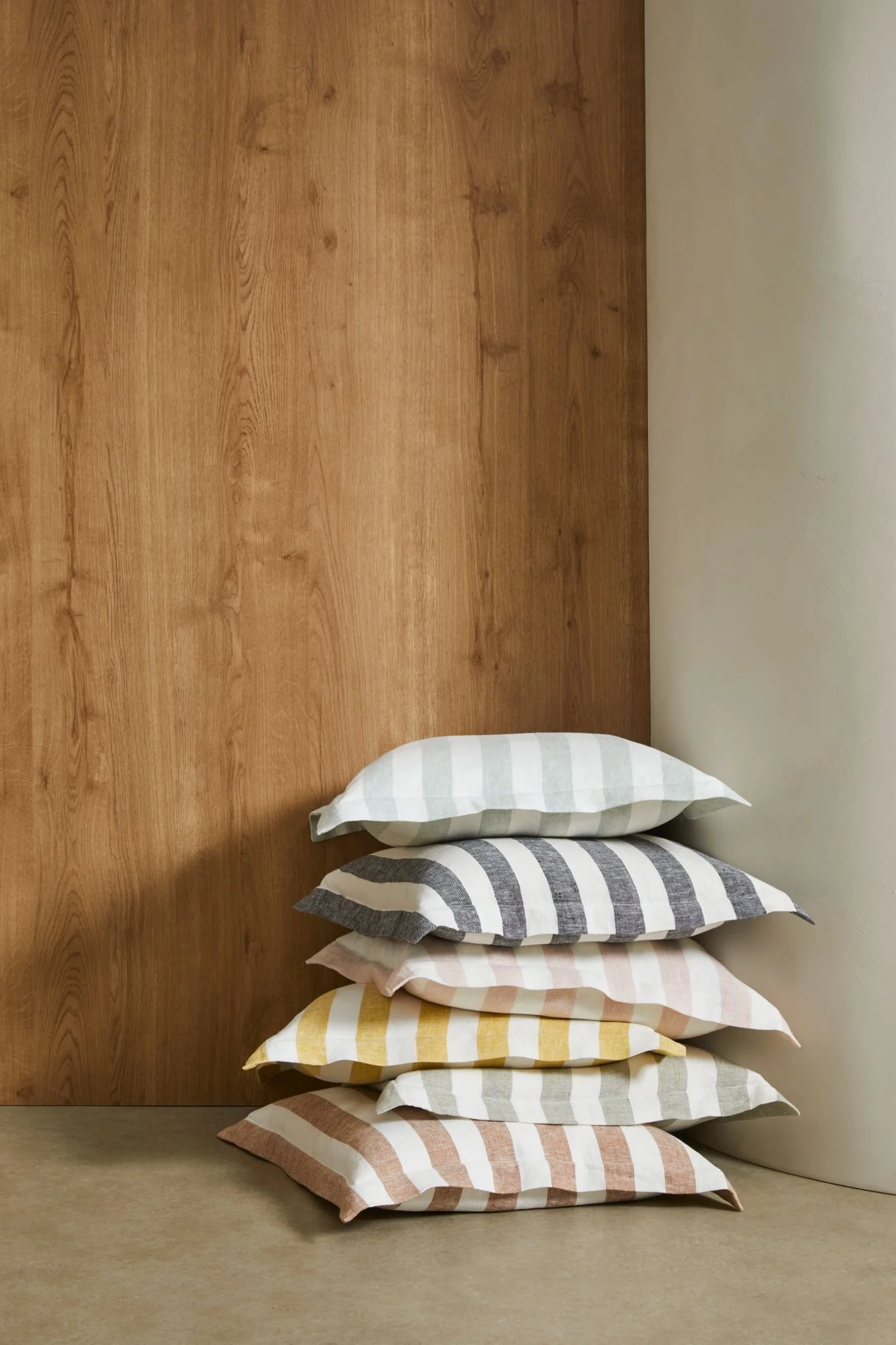 Luca 50Cm Cushion - Linen - Image 4