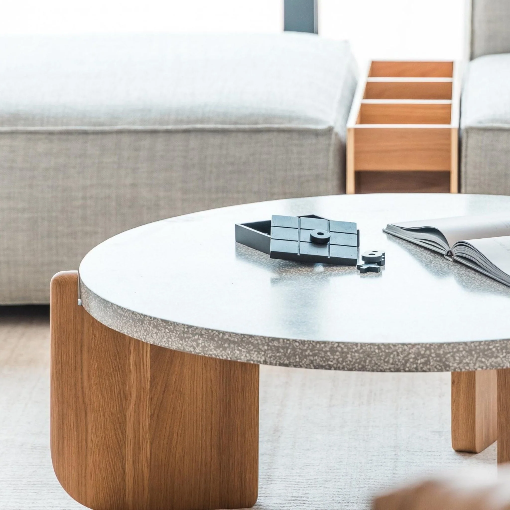 Native Coffee Table - Nougat & Light Oak - Image 2
