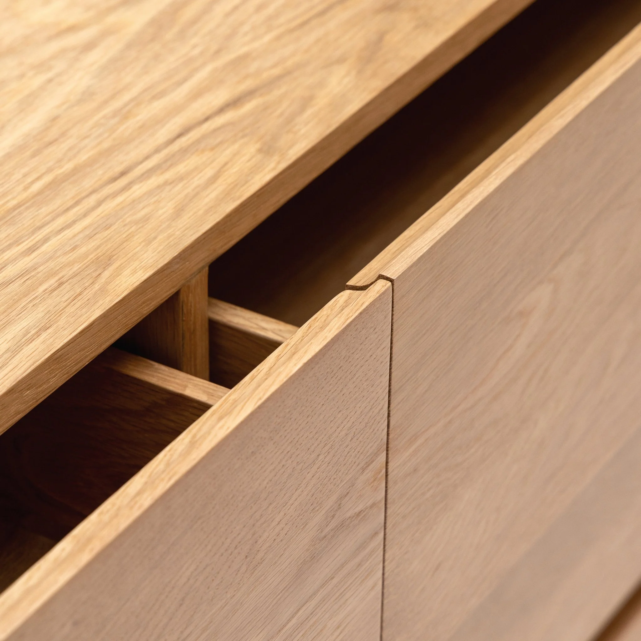 Nell Dresser - Light Oak - Image 12