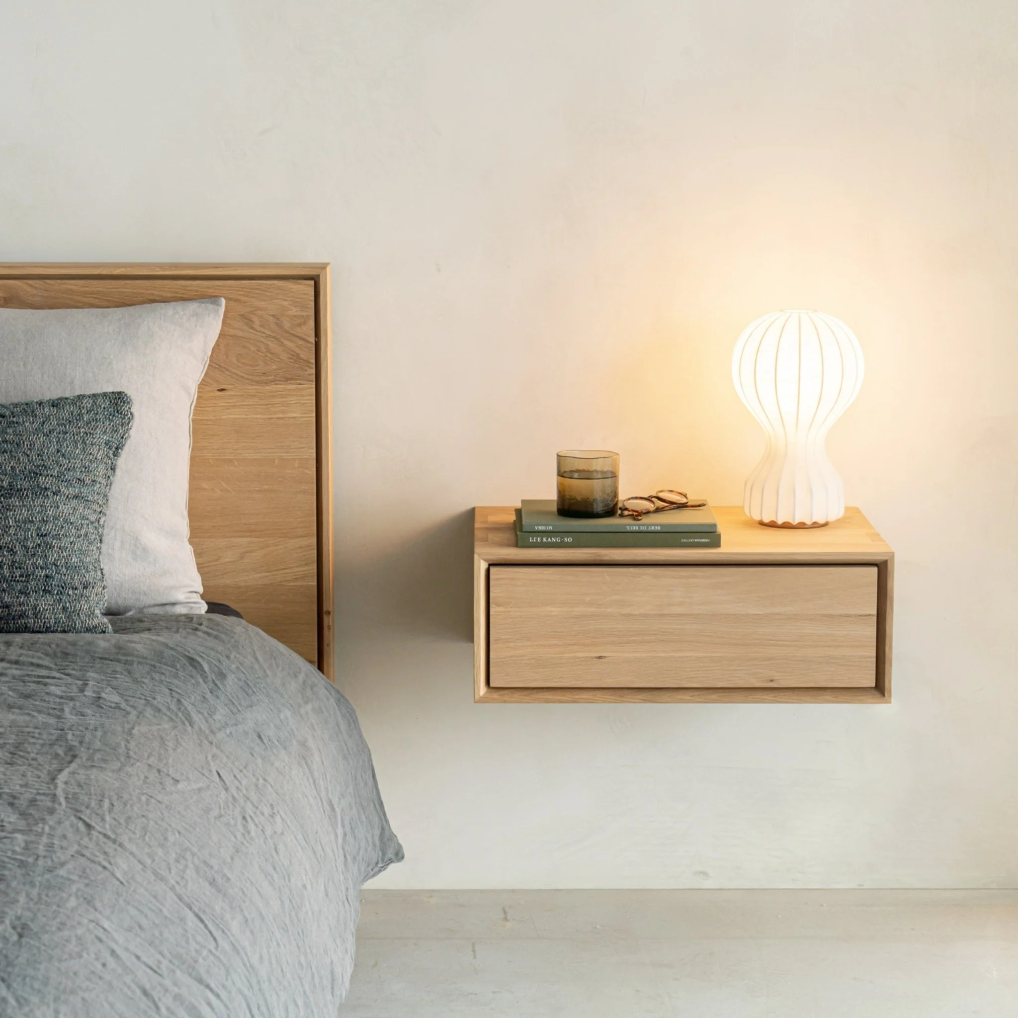 Nordic II Hanging Bedside Table - Oak - Image 2