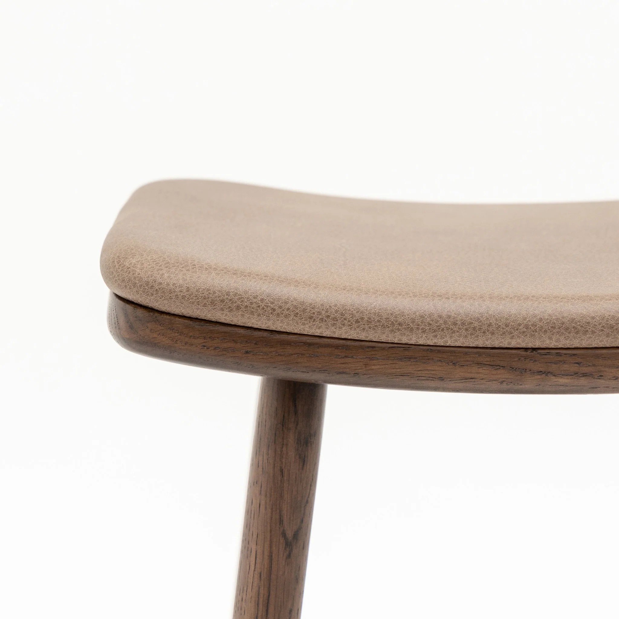 Odd Counter Stool - Espresso Oak & Montana Anvil Leather - Image 5