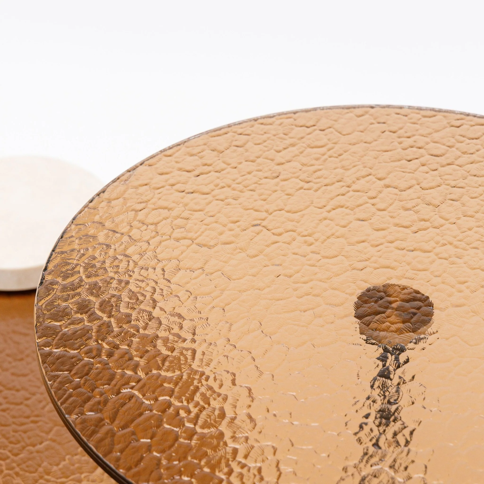 Onda Side Table - Image 4