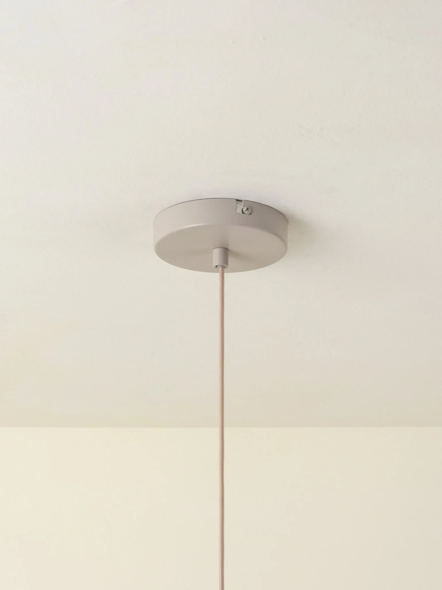 Orta 1 - Light Warm White And Opal Ceiling Pendant - Image 3