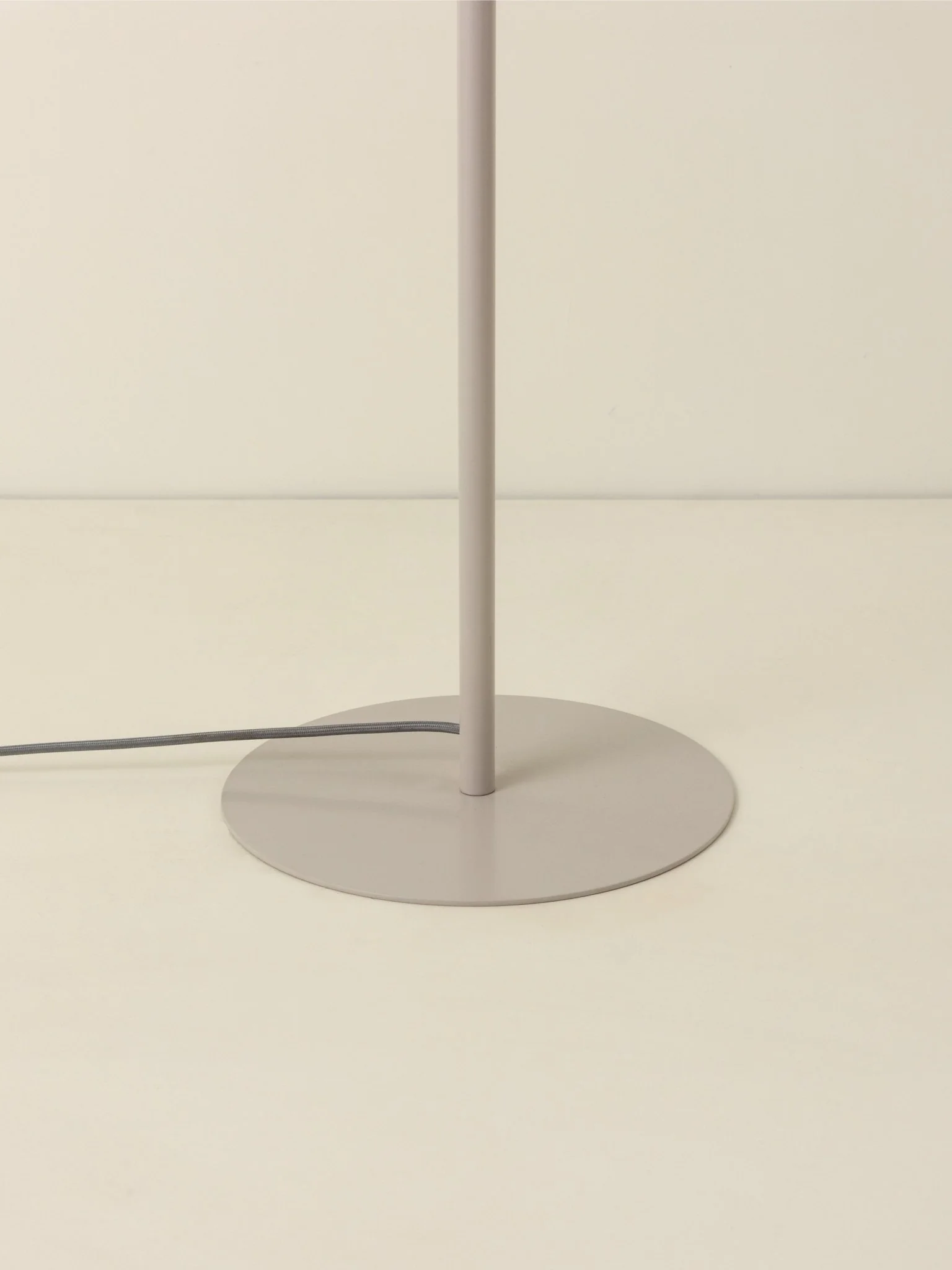 Orta - 1 Light Warm White Floor Lamp - Image 4