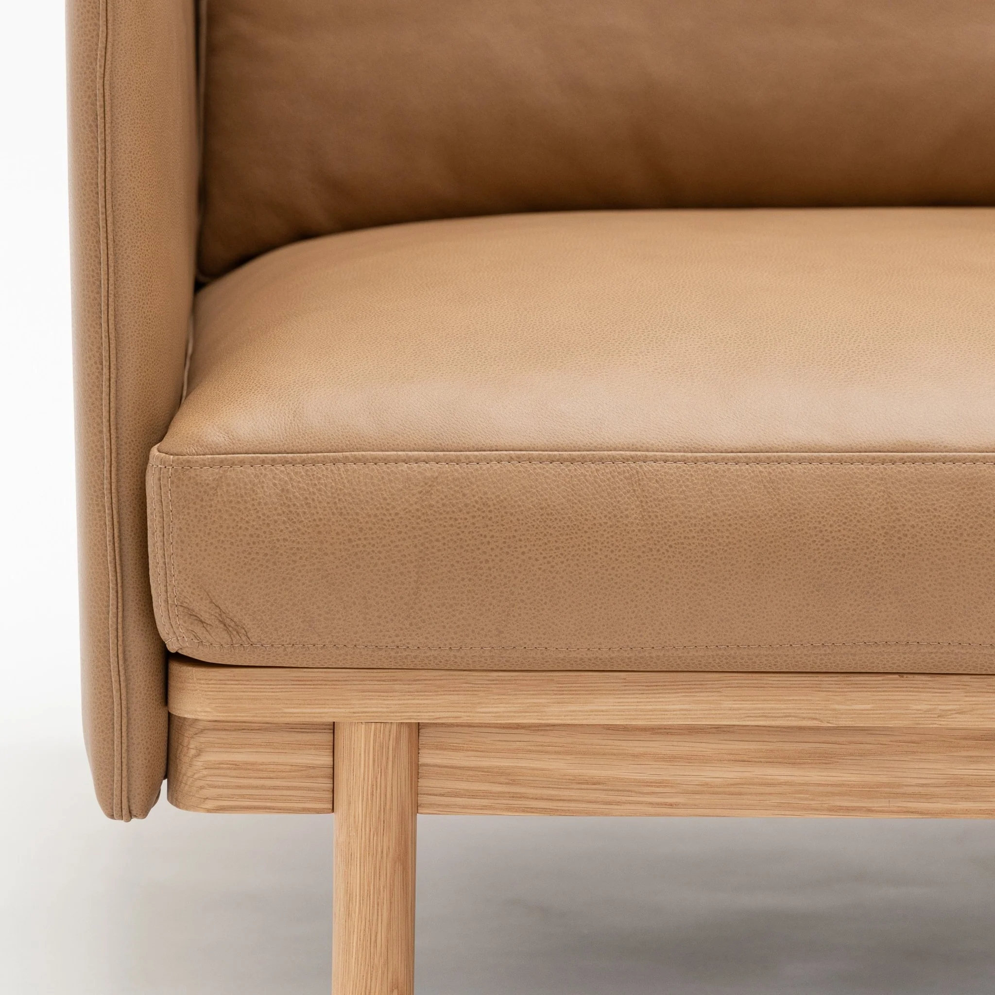 Pensive Chair - Light Oak & Pecan Leather - Image 12