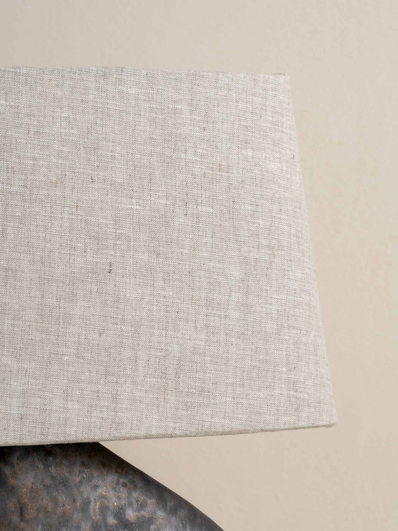 Pitti - Bronze Ceramic Table Lamp - Image 5