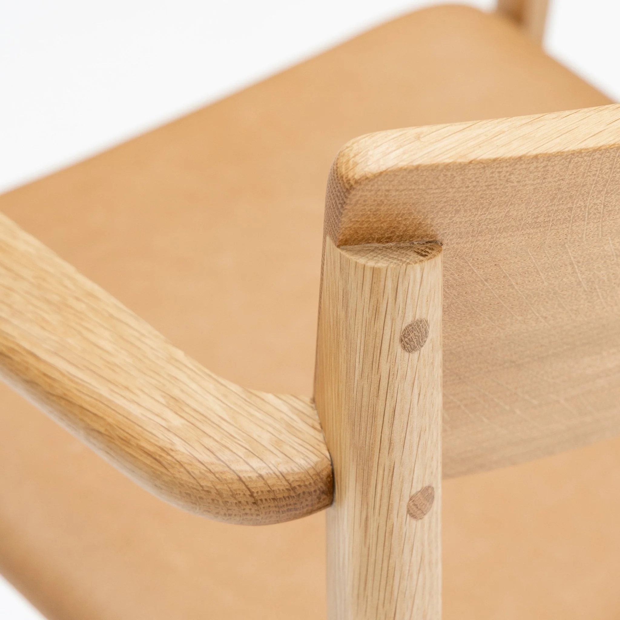 Poise Armchair - Light Oak & Pecan Leather - Image 6
