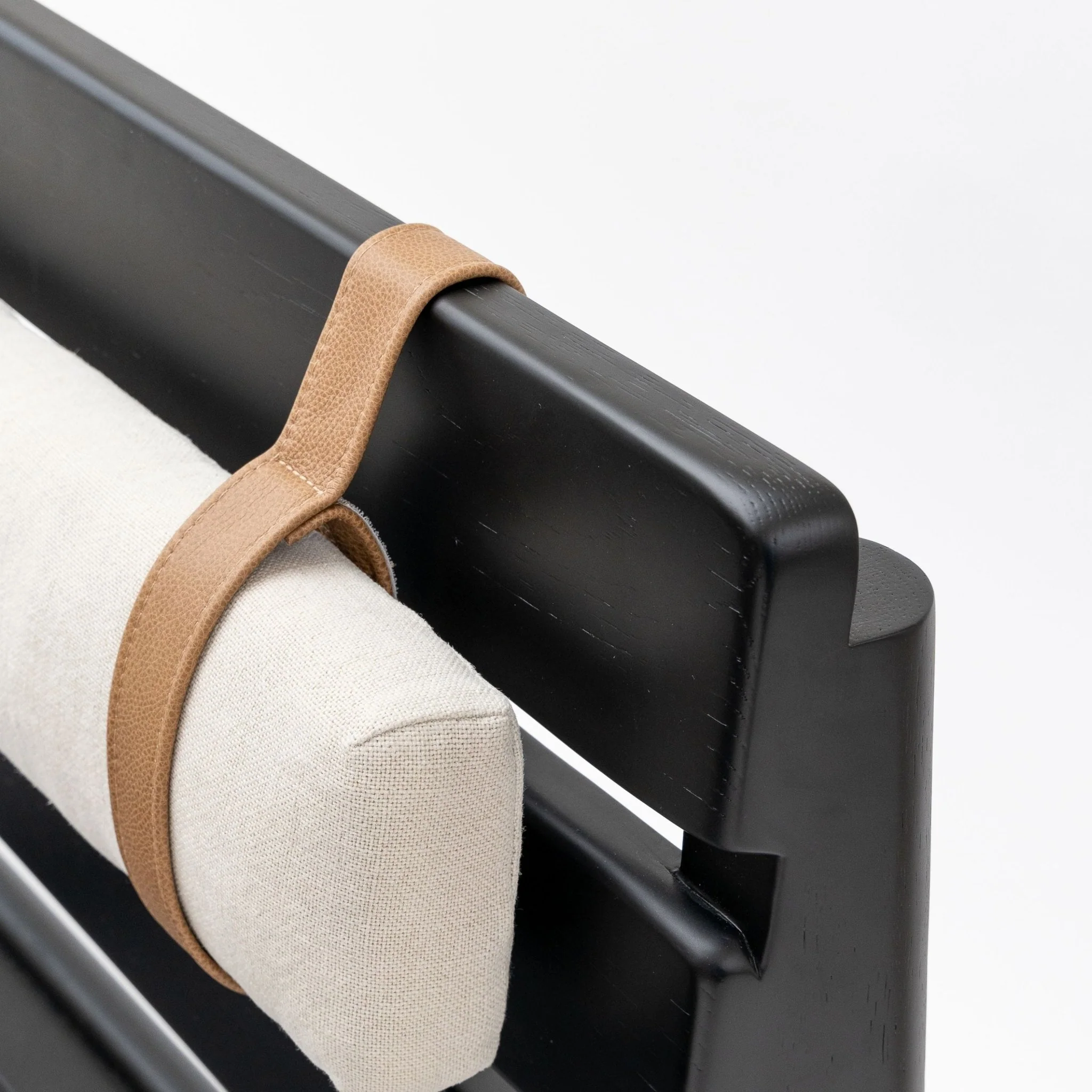 Poise Bed - Black Oak - Image 21