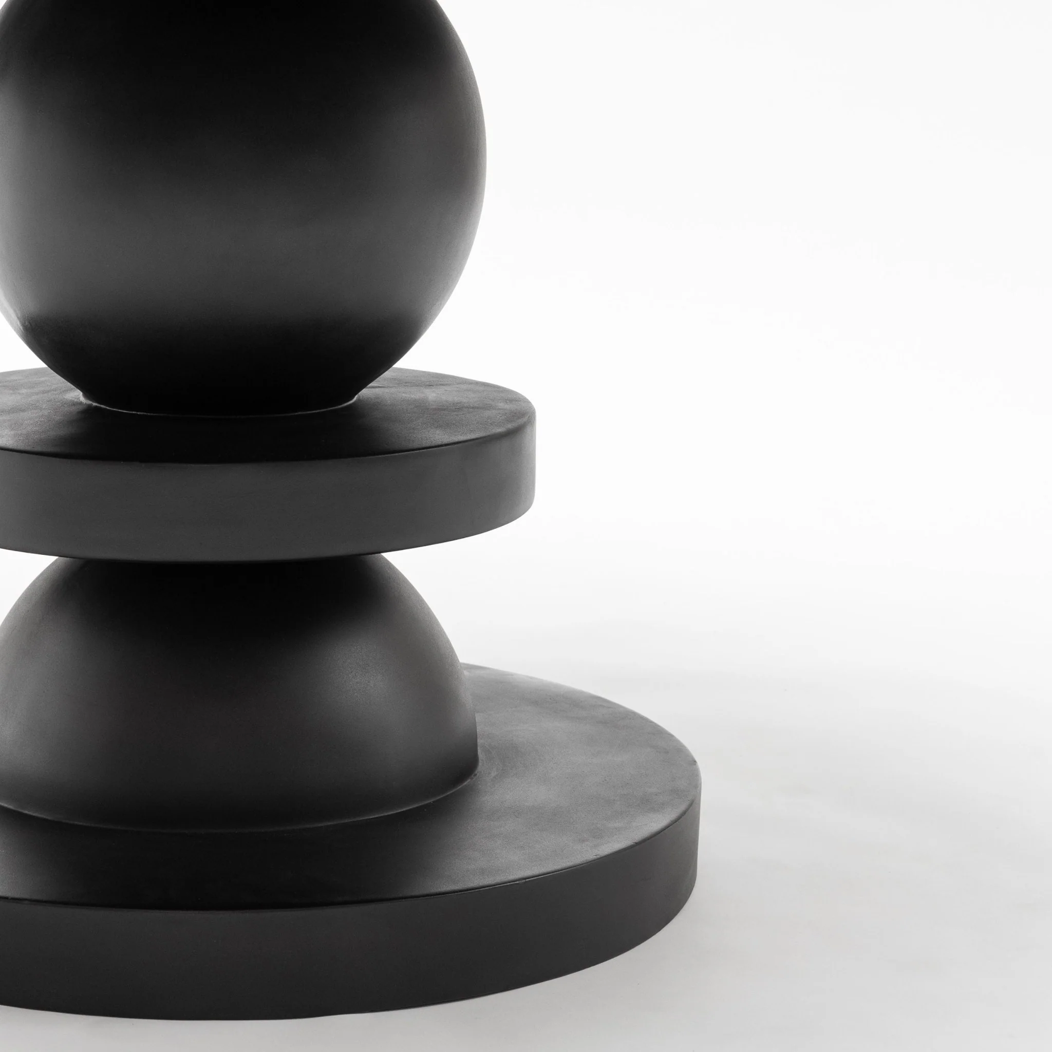 Regent Round Dining Table - Lava - Image 3