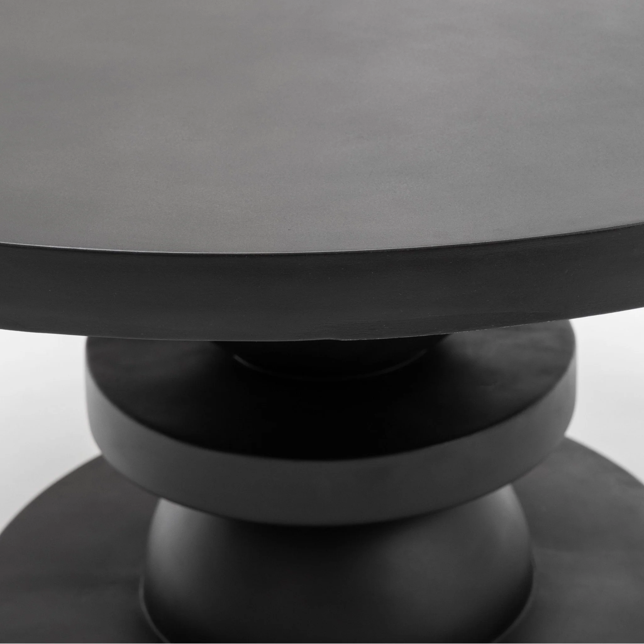 Regent Round Dining Table - Lava - Image 4