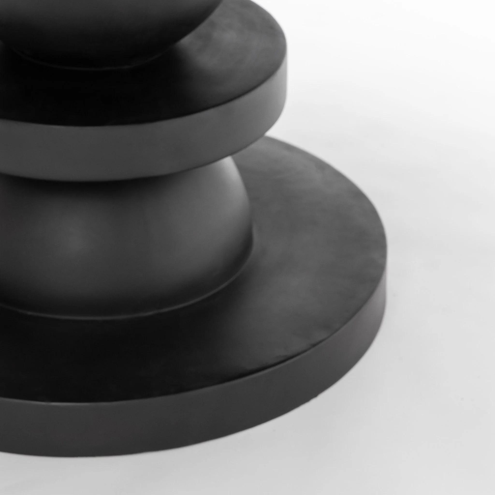 Regent Round Dining Table - Lava - Image 5